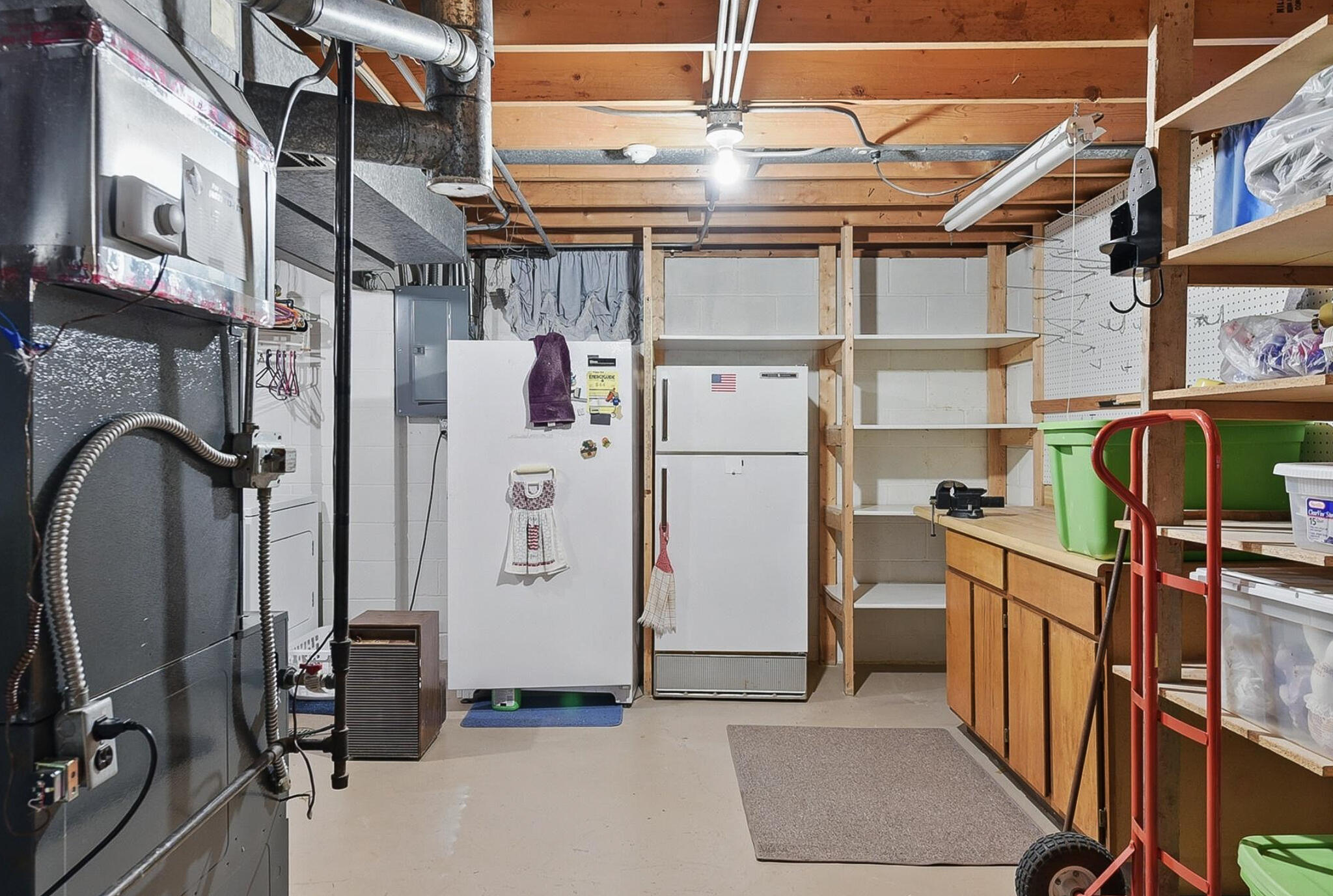 Council Bluffs, Iowa 51501, United States, 3 Bedrooms Bedrooms, ,2 BathroomsBathrooms,Residential,Active,118355