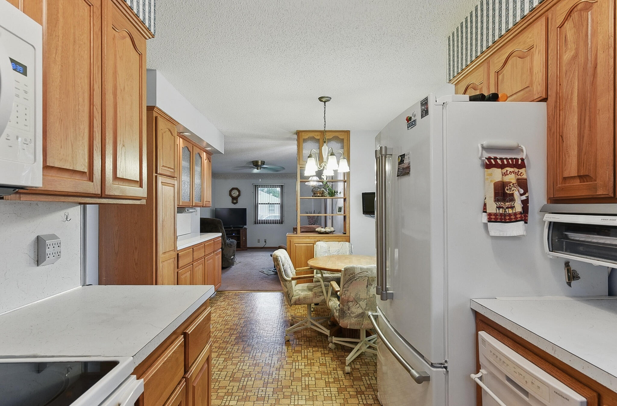 Council Bluffs, Iowa 51501, United States, 3 Bedrooms Bedrooms, ,2 BathroomsBathrooms,Residential,Active,118355