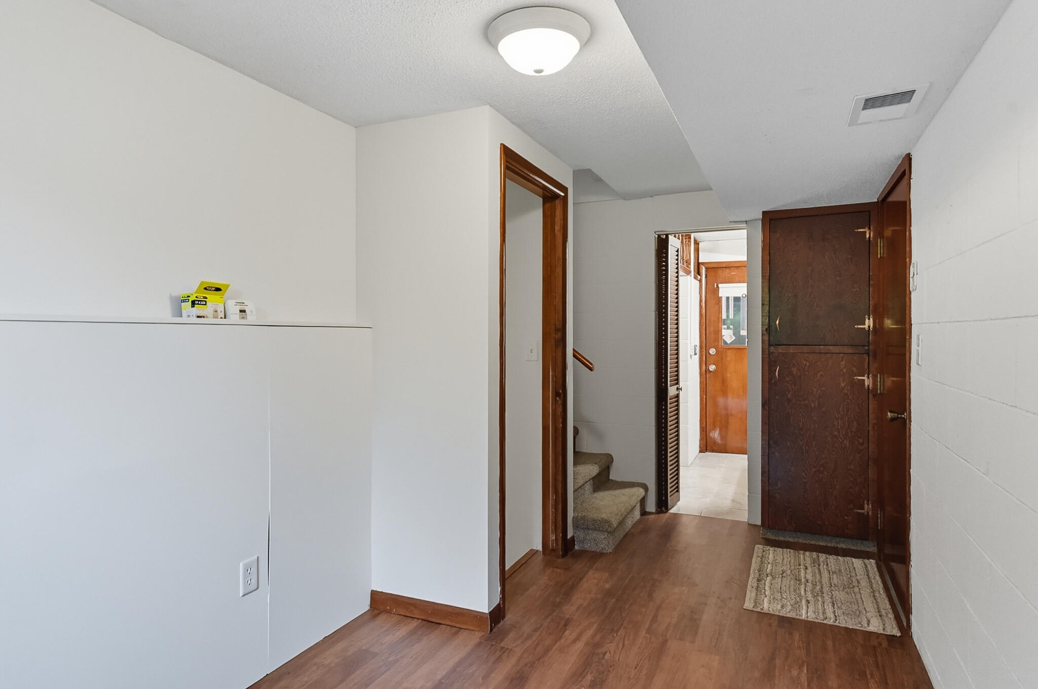 Council Bluffs, Iowa 51503, United States, 3 Bedrooms Bedrooms, ,2 BathroomsBathrooms,Residential,Contingent,212811