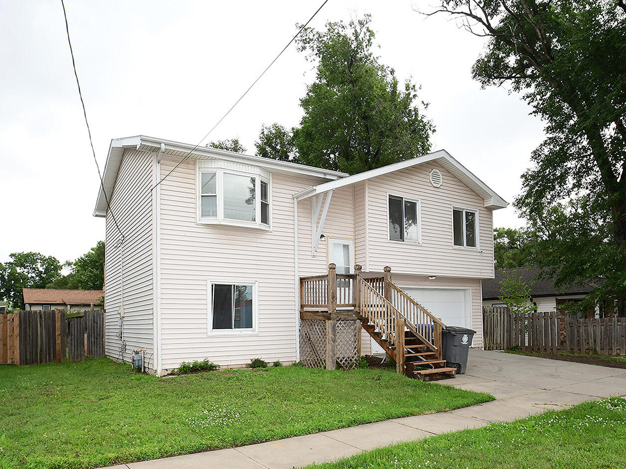 Council Bluffs, Iowa 51501, United States, 3 Bedrooms Bedrooms, ,2 BathroomsBathrooms,Residential,Active,160955