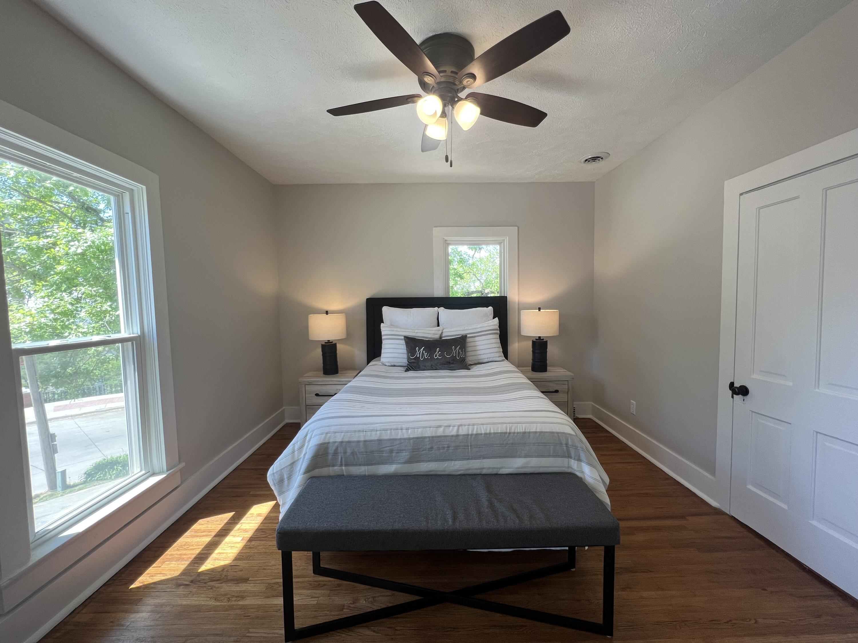 Council Bluffs, Iowa 51503, United States, 3 Bedrooms Bedrooms, ,3 BathroomsBathrooms,Residential,Pending,126555