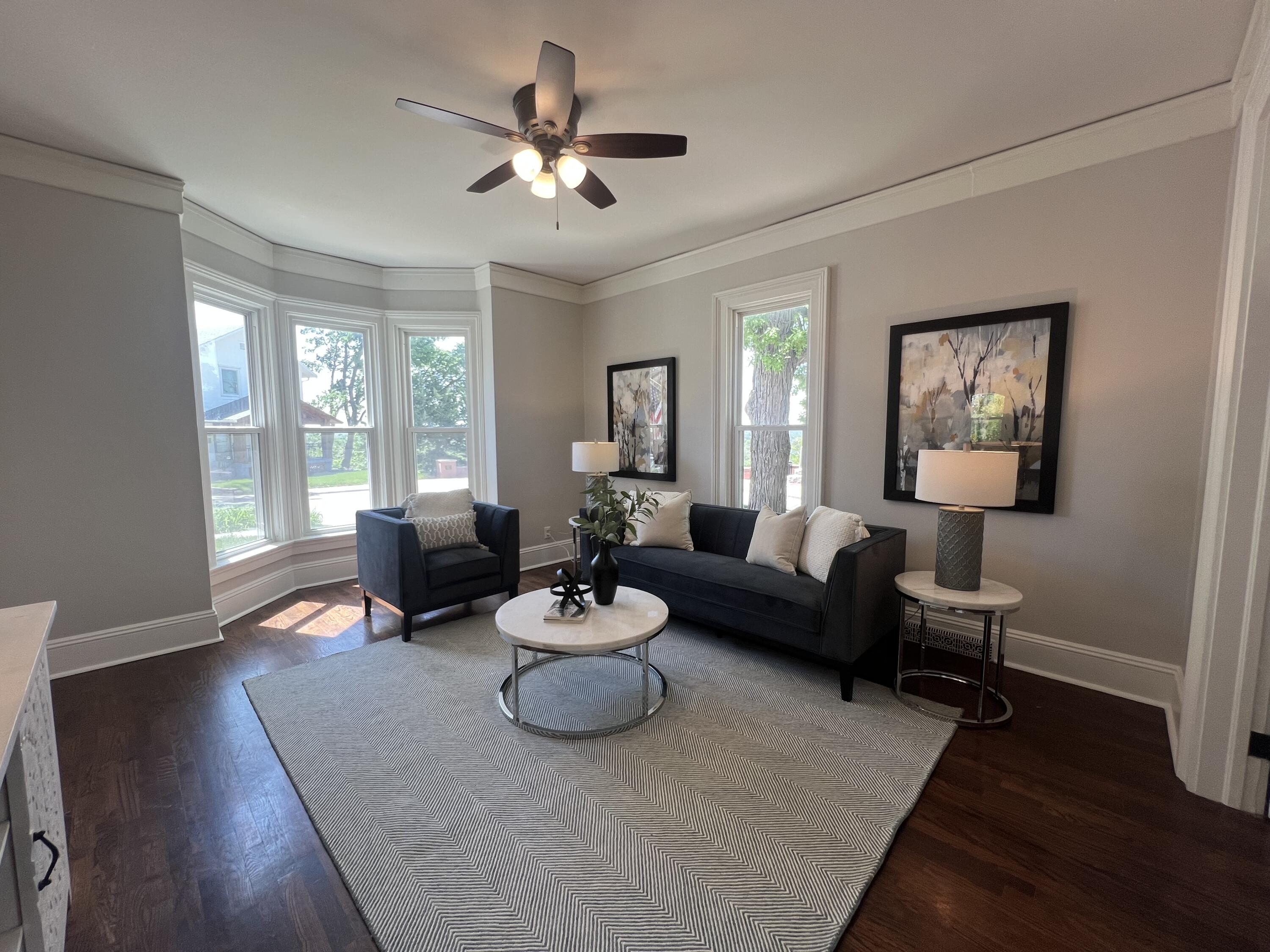 Council Bluffs, Iowa 51503, United States, 3 Bedrooms Bedrooms, ,3 BathroomsBathrooms,Residential,Pending,126555