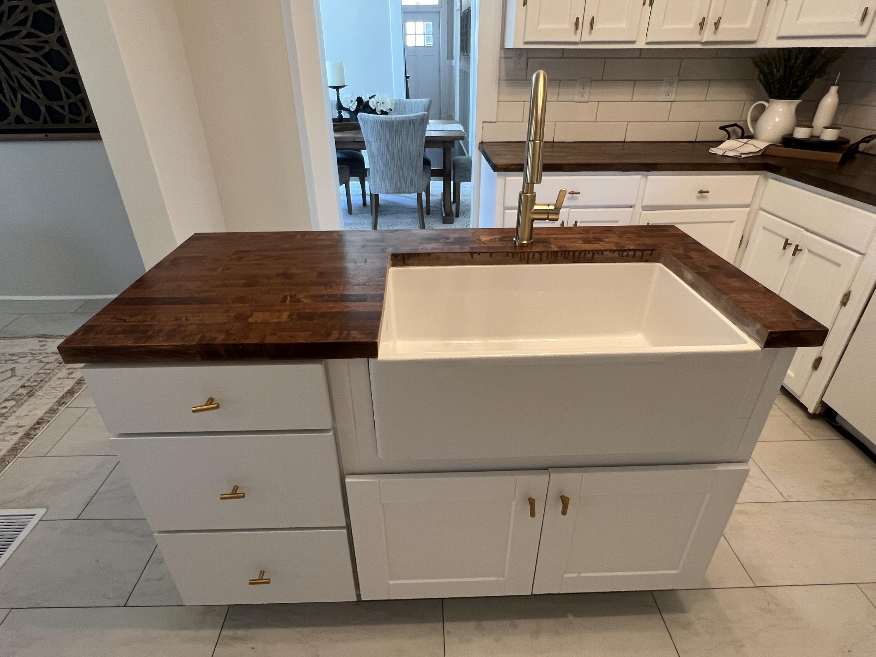 Council Bluffs, Iowa 51503, United States, 3 Bedrooms Bedrooms, ,3 BathroomsBathrooms,Residential,Pending,126555