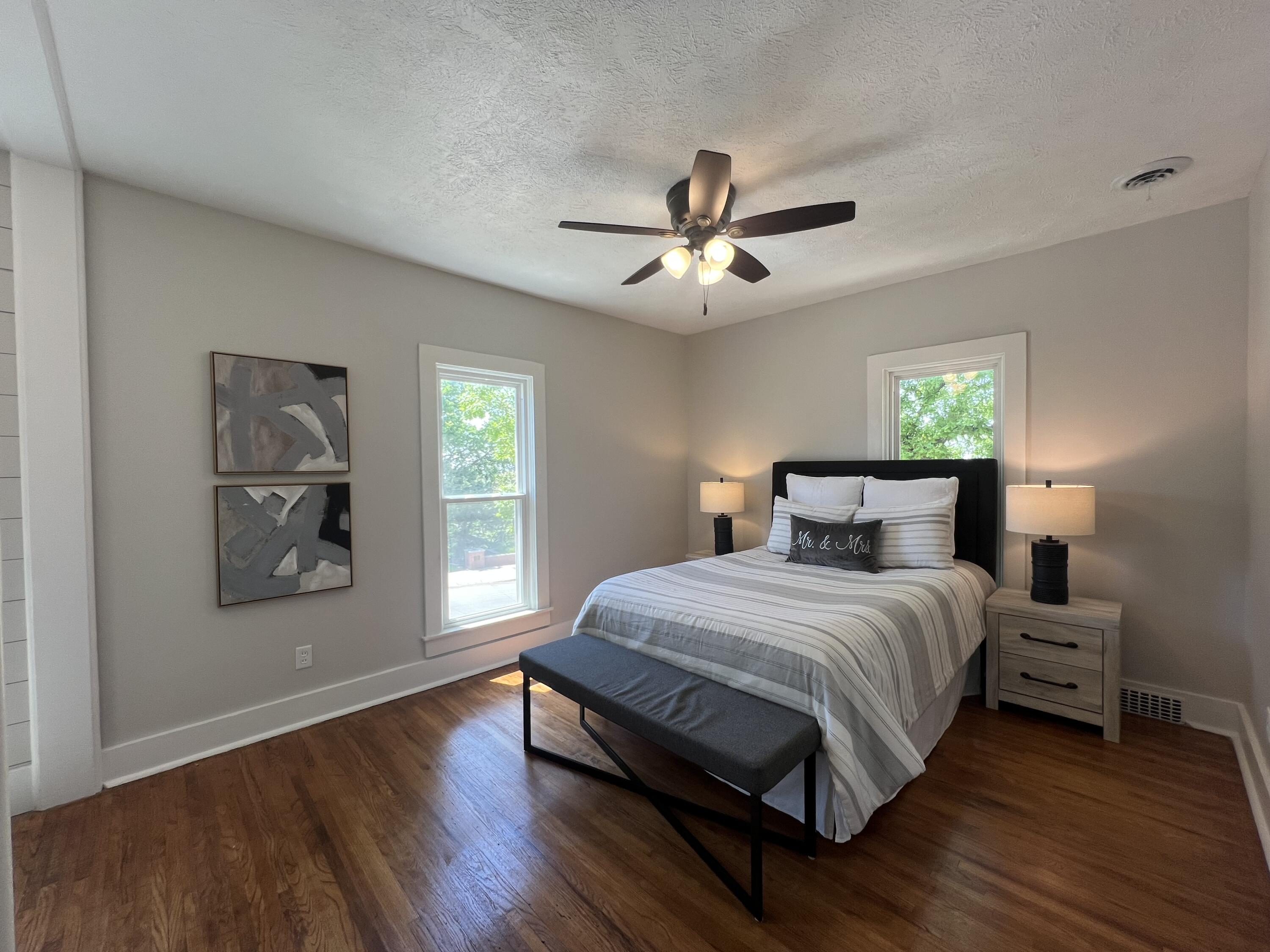 Council Bluffs, Iowa 51503, United States, 3 Bedrooms Bedrooms, ,3 BathroomsBathrooms,Residential,Pending,126555