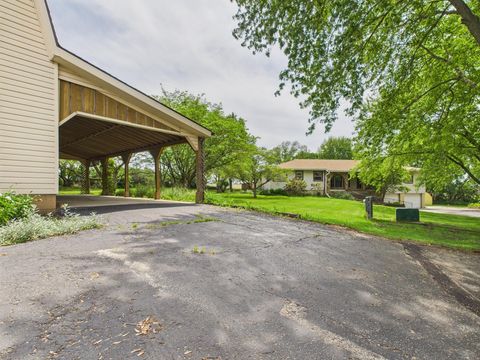 Photo of 1026 STATE HWY 2, SHENANDOAH, IA 51601 (MLS # 26-336)