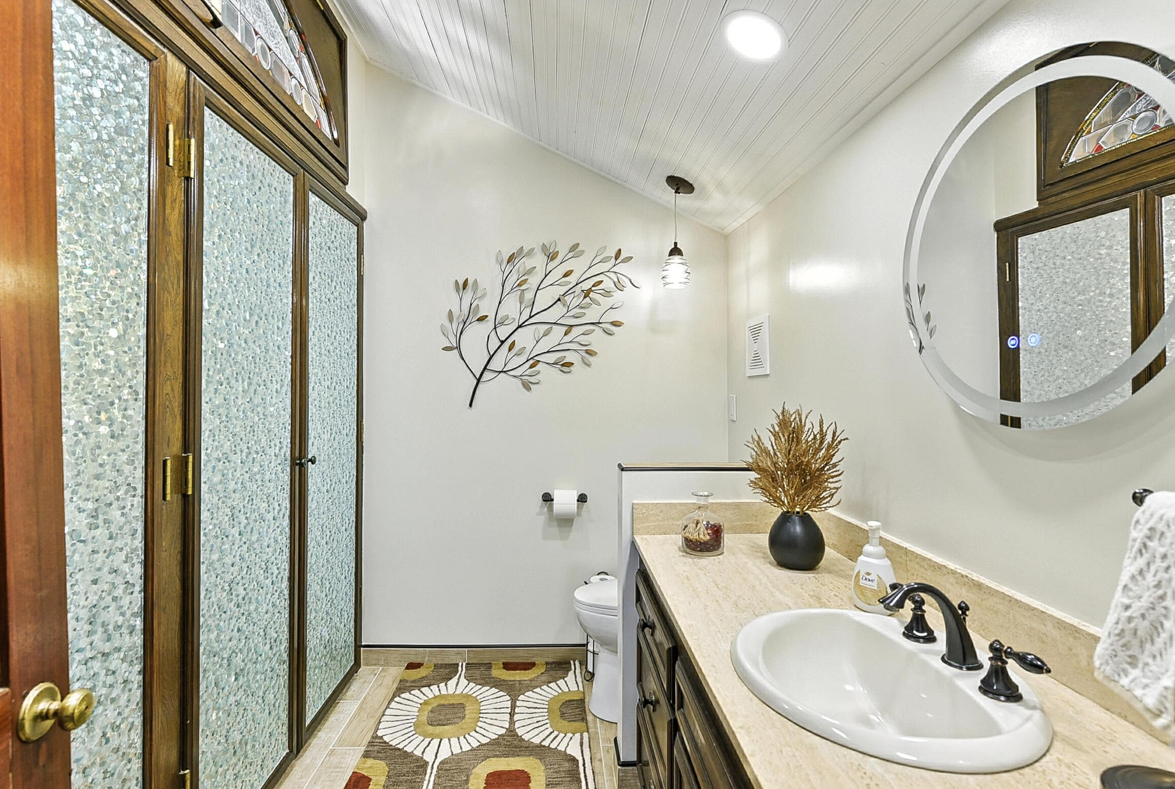 Oakland, Iowa 51560, United States, 3 Bedrooms Bedrooms, ,3 BathroomsBathrooms,Residential,Active,175605