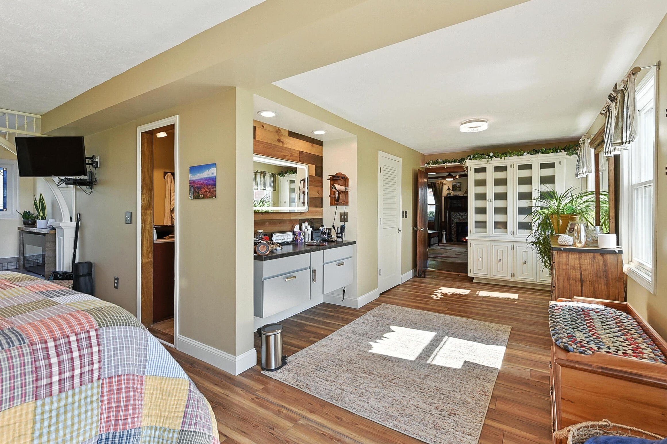 Oakland, Iowa 51560, United States, 3 Bedrooms Bedrooms, ,3 BathroomsBathrooms,Residential,Active,175605