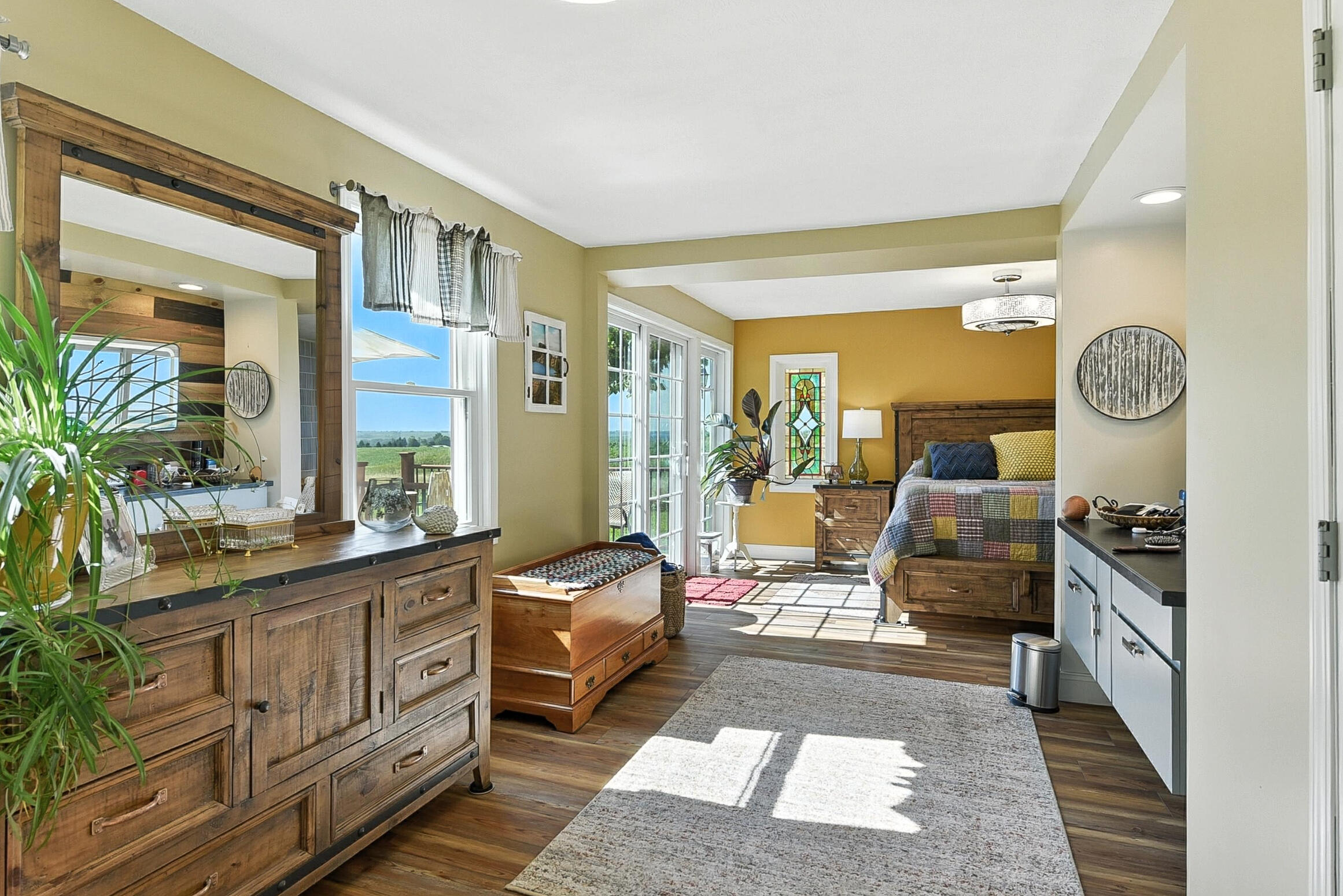 Oakland, Iowa 51560, United States, 3 Bedrooms Bedrooms, ,3 BathroomsBathrooms,Residential,Active,175605