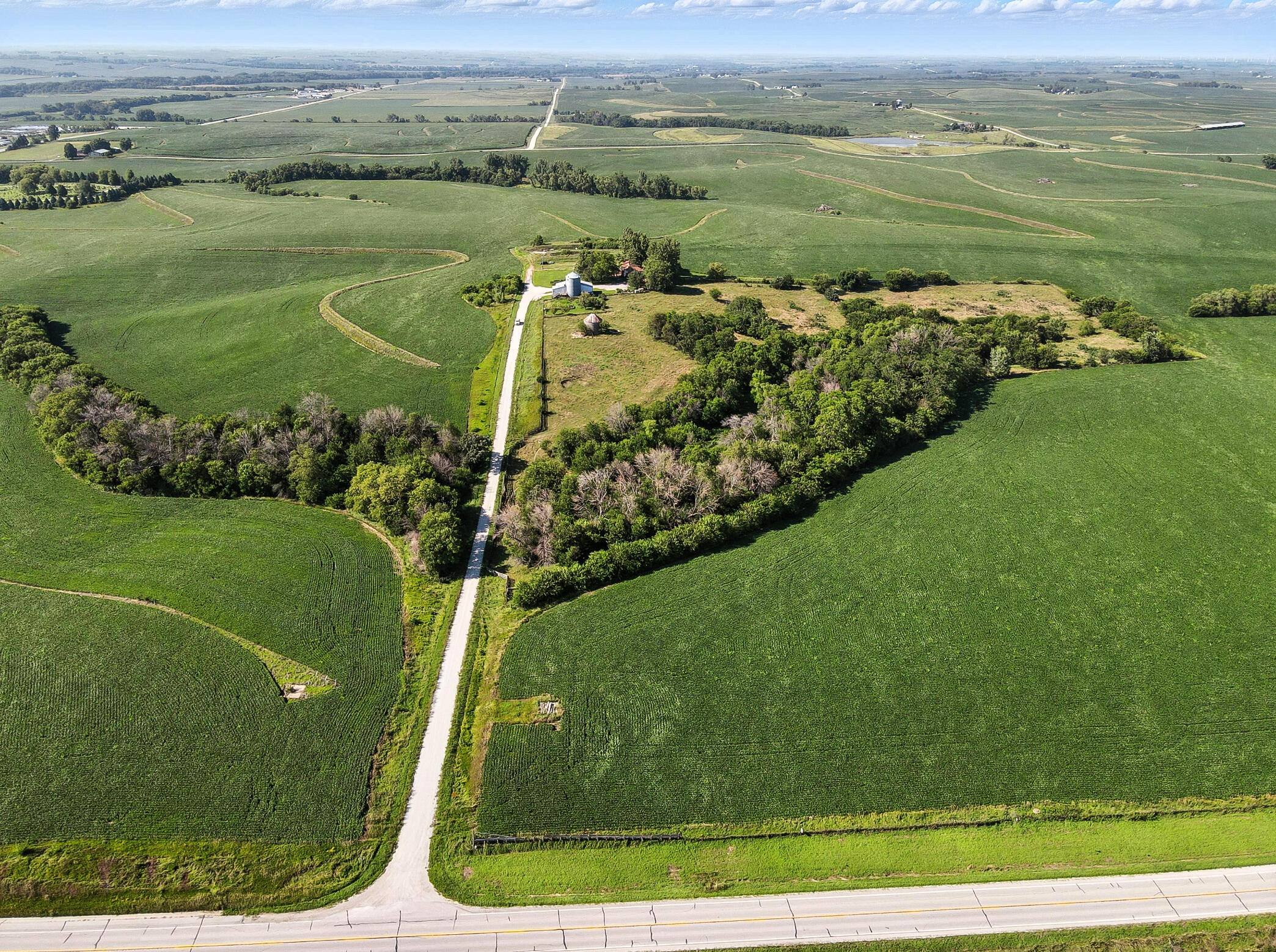 Oakland, Iowa 51560, United States, 3 Bedrooms Bedrooms, ,3 BathroomsBathrooms,Residential,Active,175605