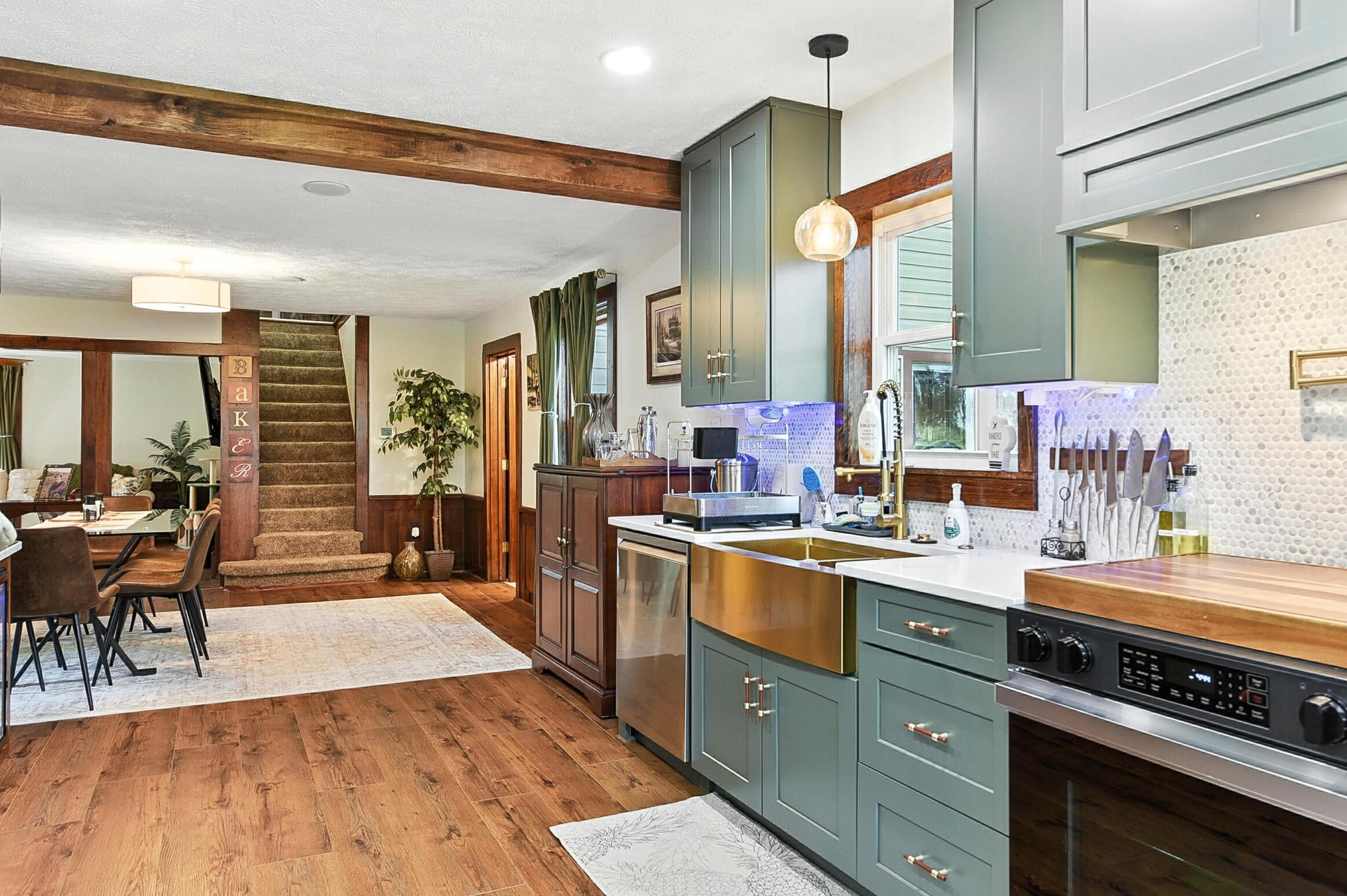 Oakland, Iowa 51560, United States, 3 Bedrooms Bedrooms, ,3 BathroomsBathrooms,Residential,Active,175605