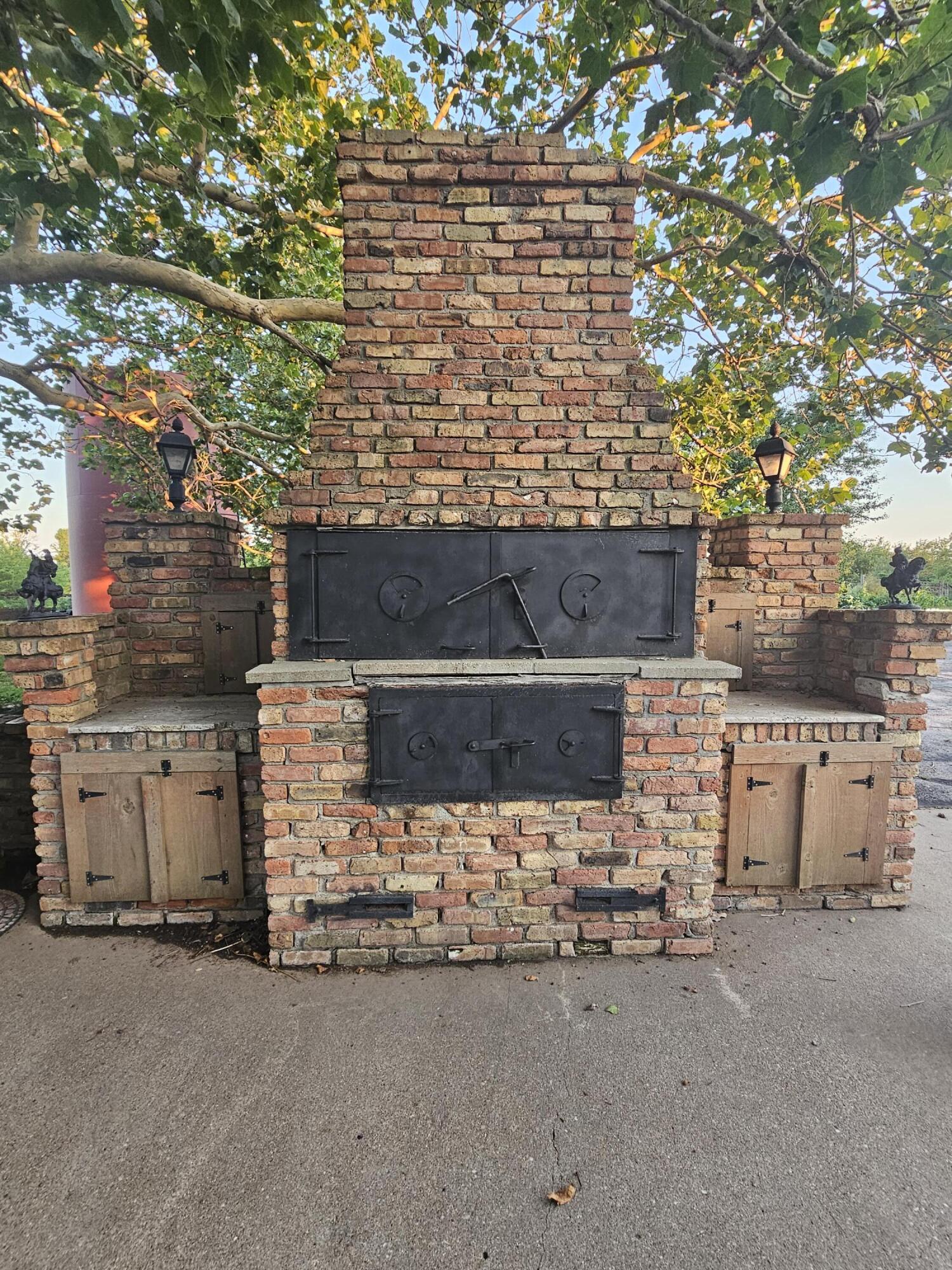 Oakland, Iowa 51560, United States, 3 Bedrooms Bedrooms, ,3 BathroomsBathrooms,Residential,Active,175605