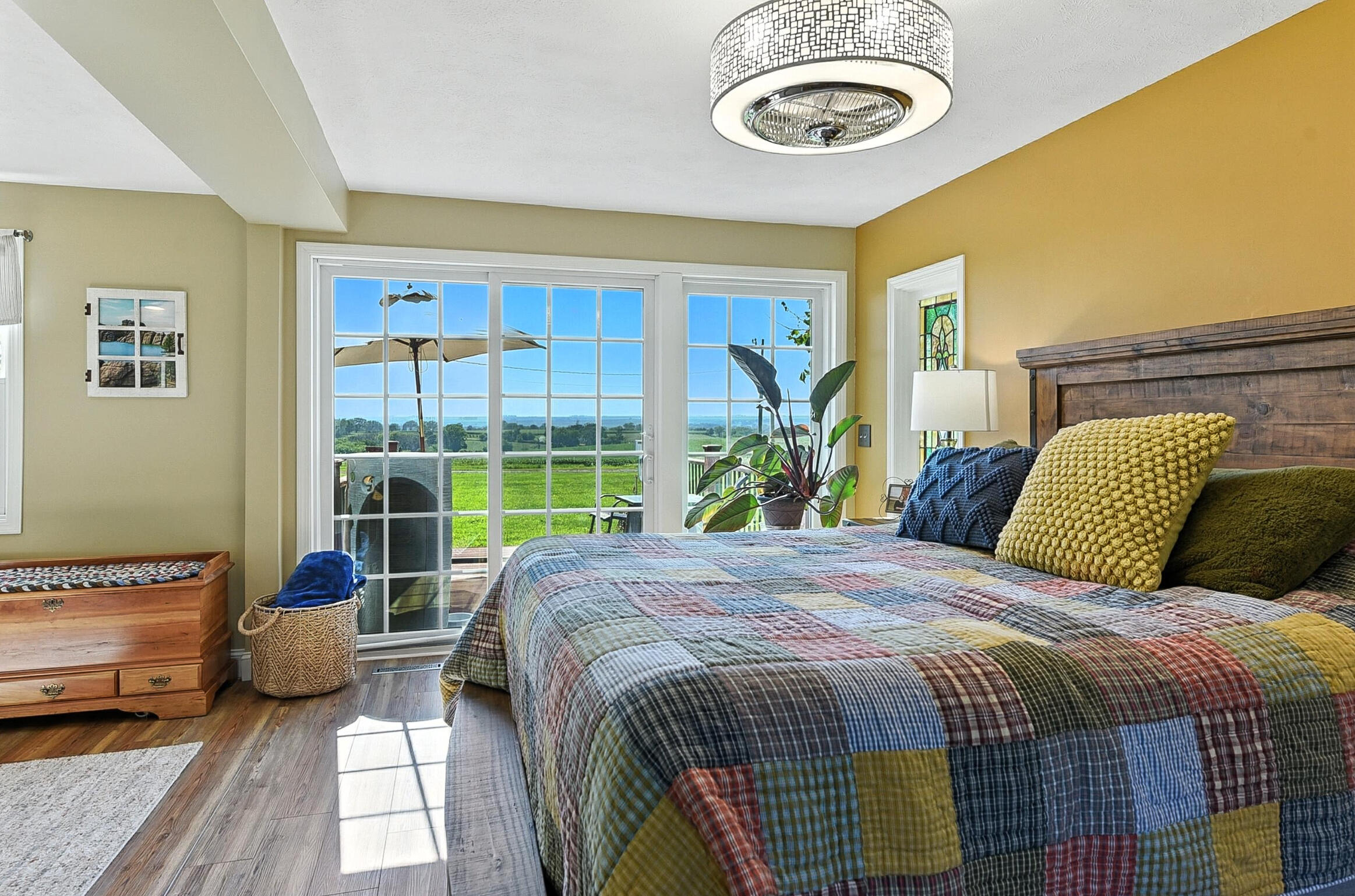 Oakland, Iowa 51560, United States, 3 Bedrooms Bedrooms, ,3 BathroomsBathrooms,Residential,Active,175605