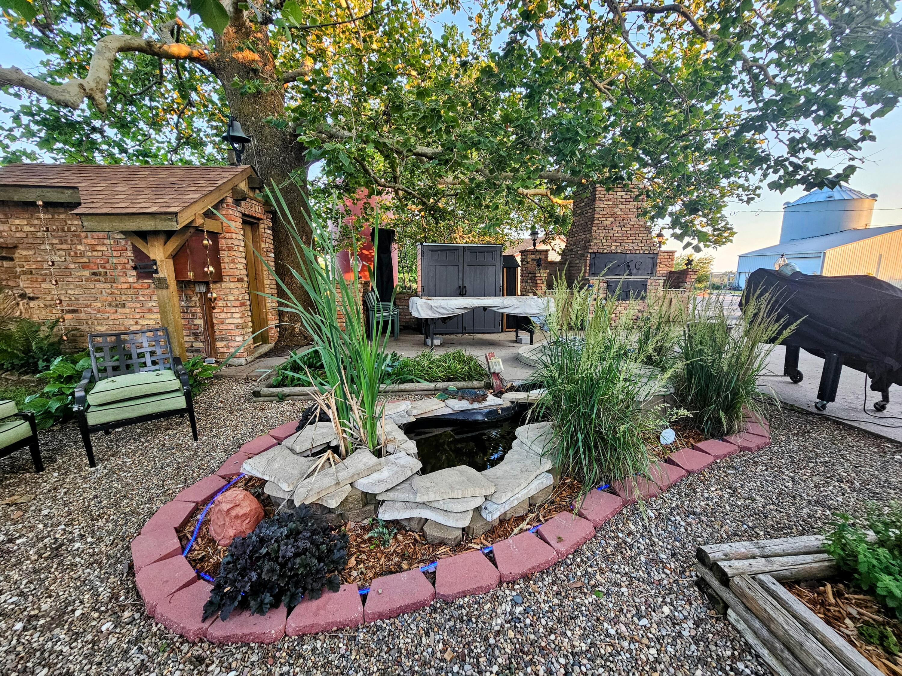 Oakland, Iowa 51560, United States, 3 Bedrooms Bedrooms, ,3 BathroomsBathrooms,Residential,Active,175605