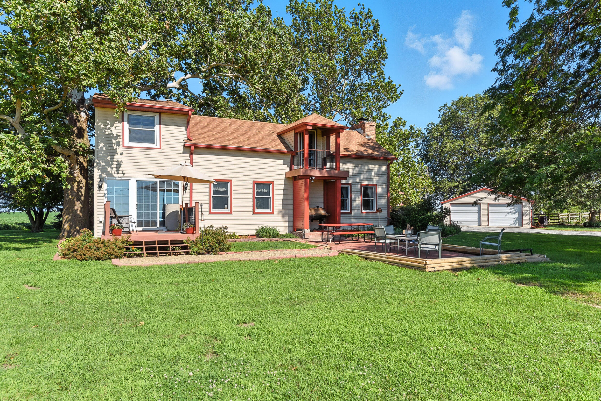 Oakland, Iowa 51560, United States, 3 Bedrooms Bedrooms, ,3 BathroomsBathrooms,Residential,Active,175605