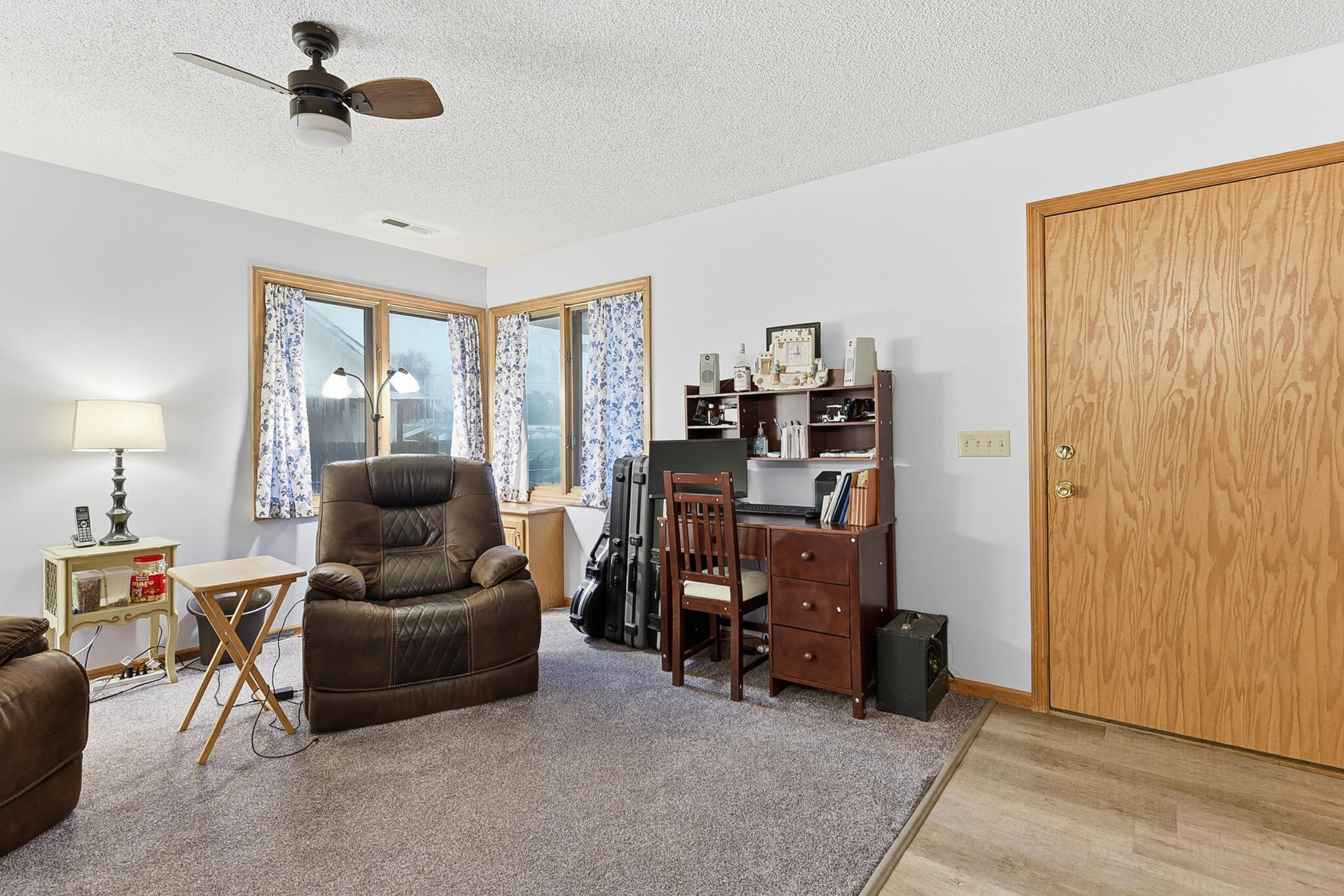 Council Bluffs, Iowa 51501, United States, 3 Bedrooms Bedrooms, ,2 BathroomsBathrooms,Residential,Active,236734