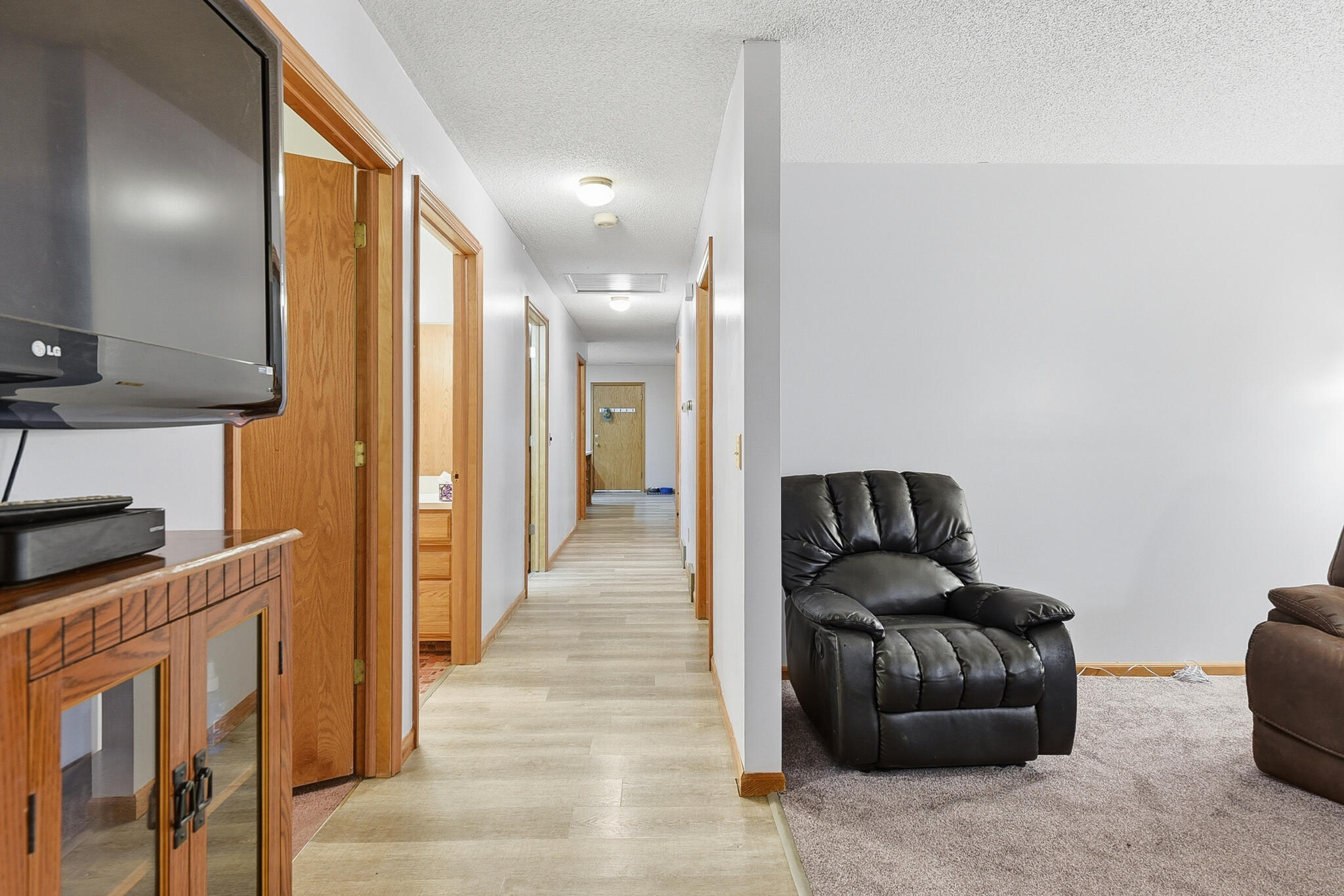 Council Bluffs, Iowa 51501, United States, 3 Bedrooms Bedrooms, ,2 BathroomsBathrooms,Residential,Active,236734