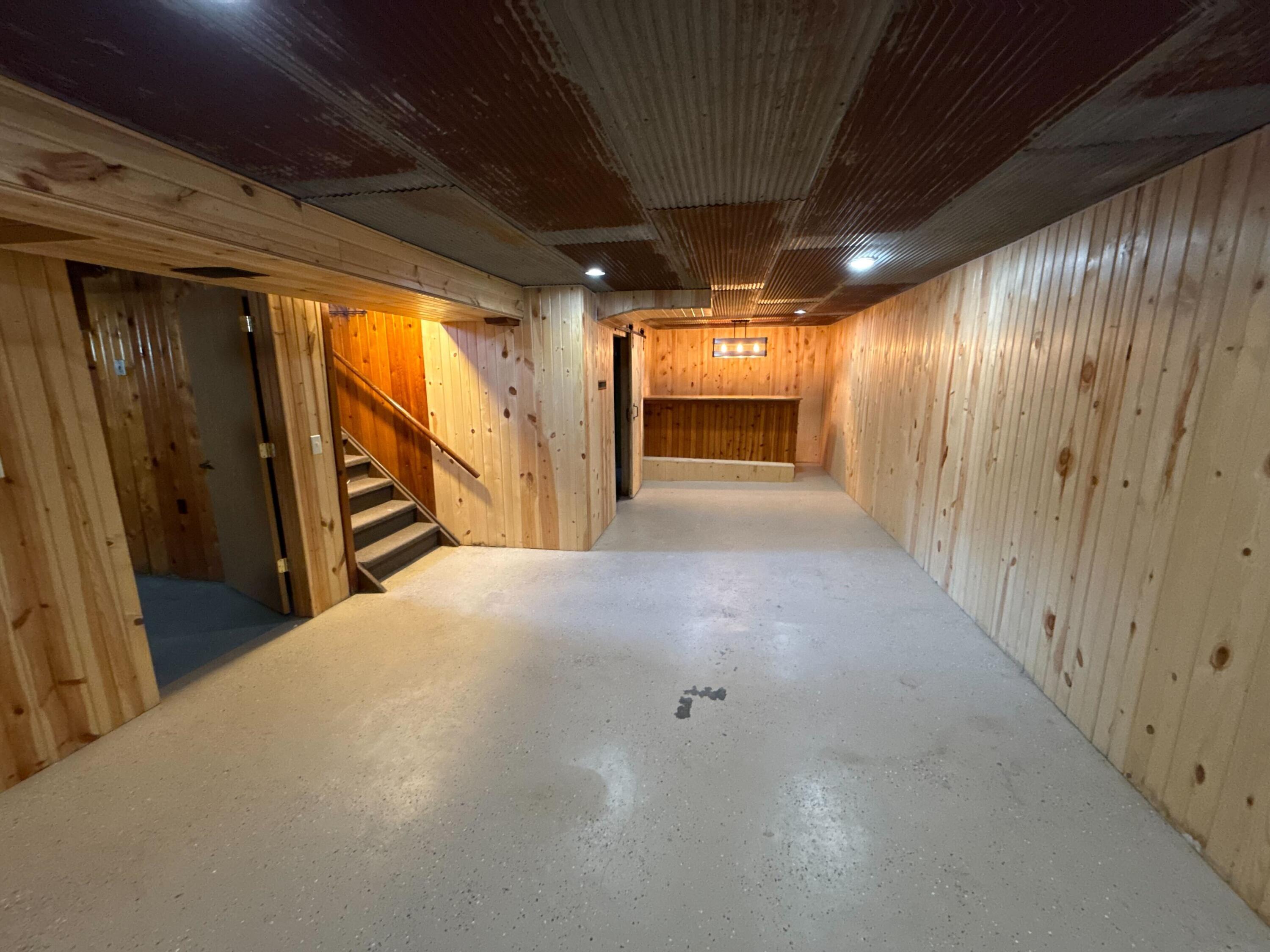 Cherokee, Iowa 51012, United States, 3 Bedrooms Bedrooms, ,2 BathroomsBathrooms,Residential,Pending,21235