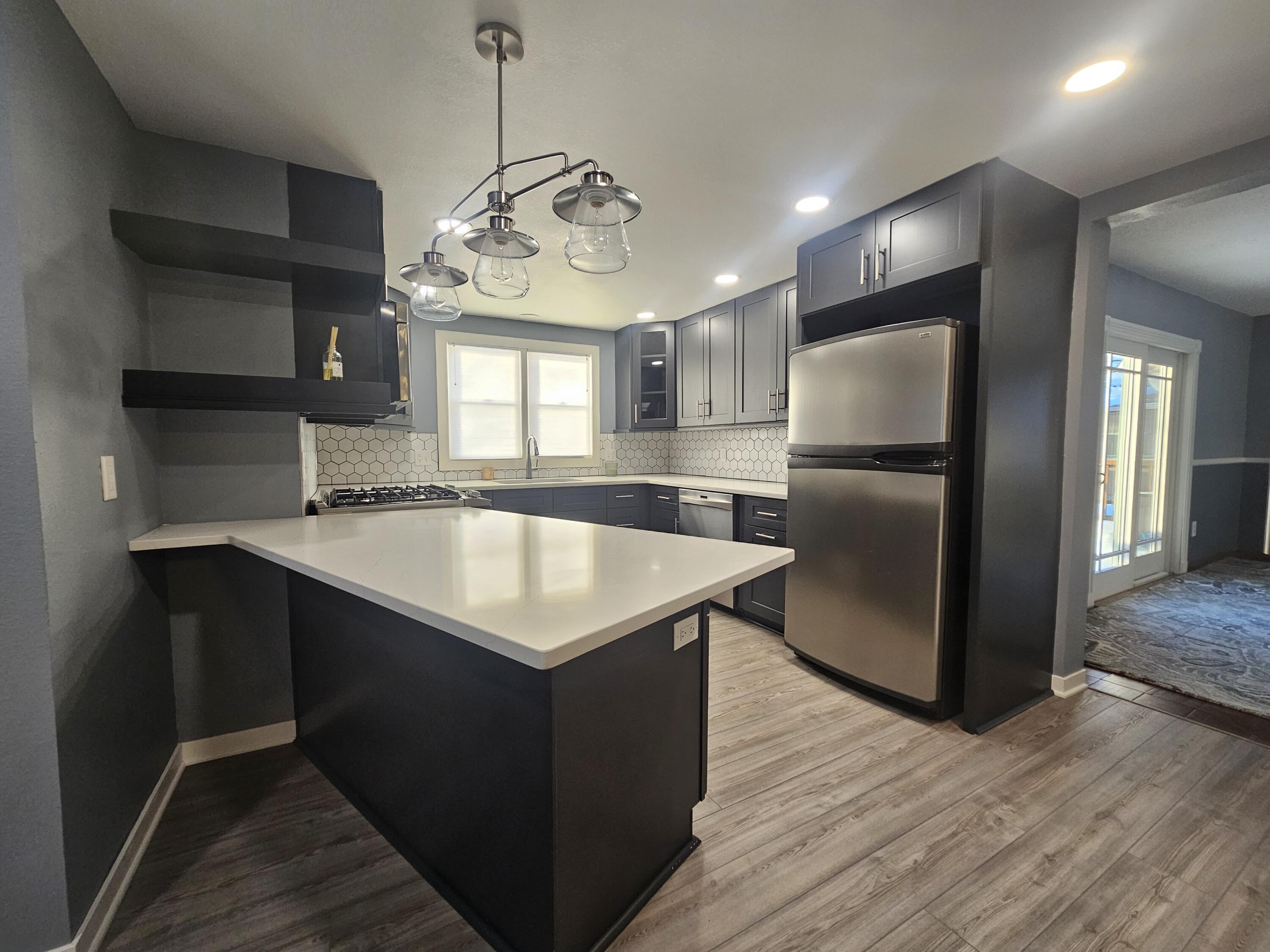 Oakland, Iowa 51560, United States, 4 Bedrooms Bedrooms, ,2 BathroomsBathrooms,Residential,Active,78304