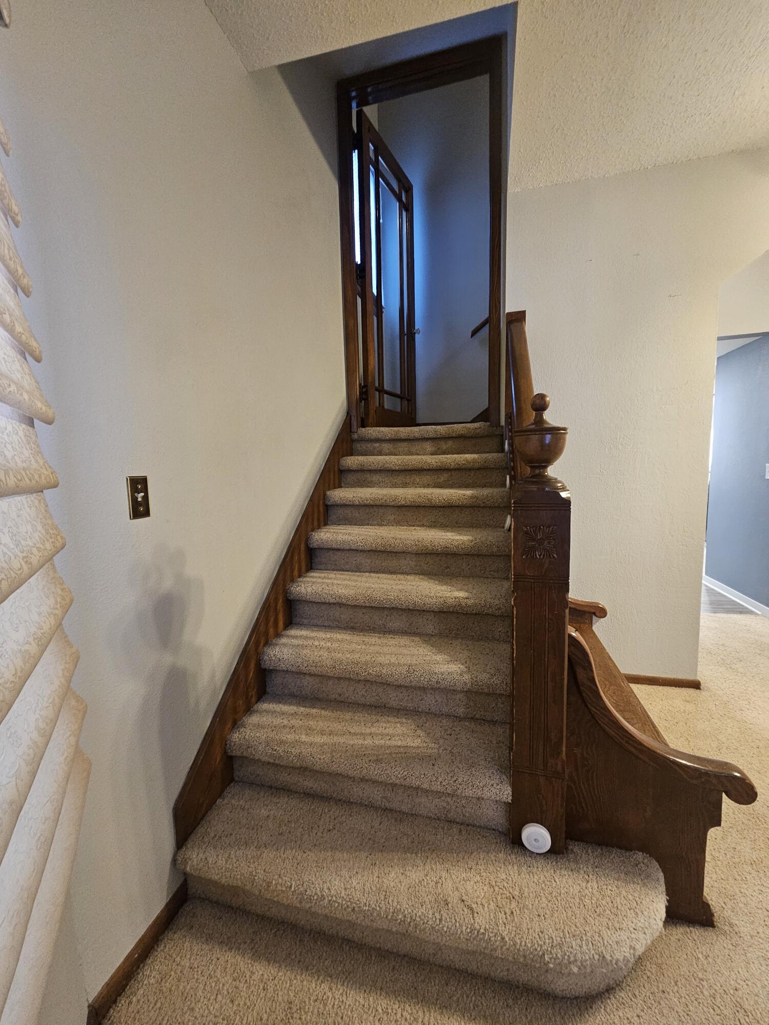 Oakland, Iowa 51560, United States, 4 Bedrooms Bedrooms, ,2 BathroomsBathrooms,Residential,Active,78304