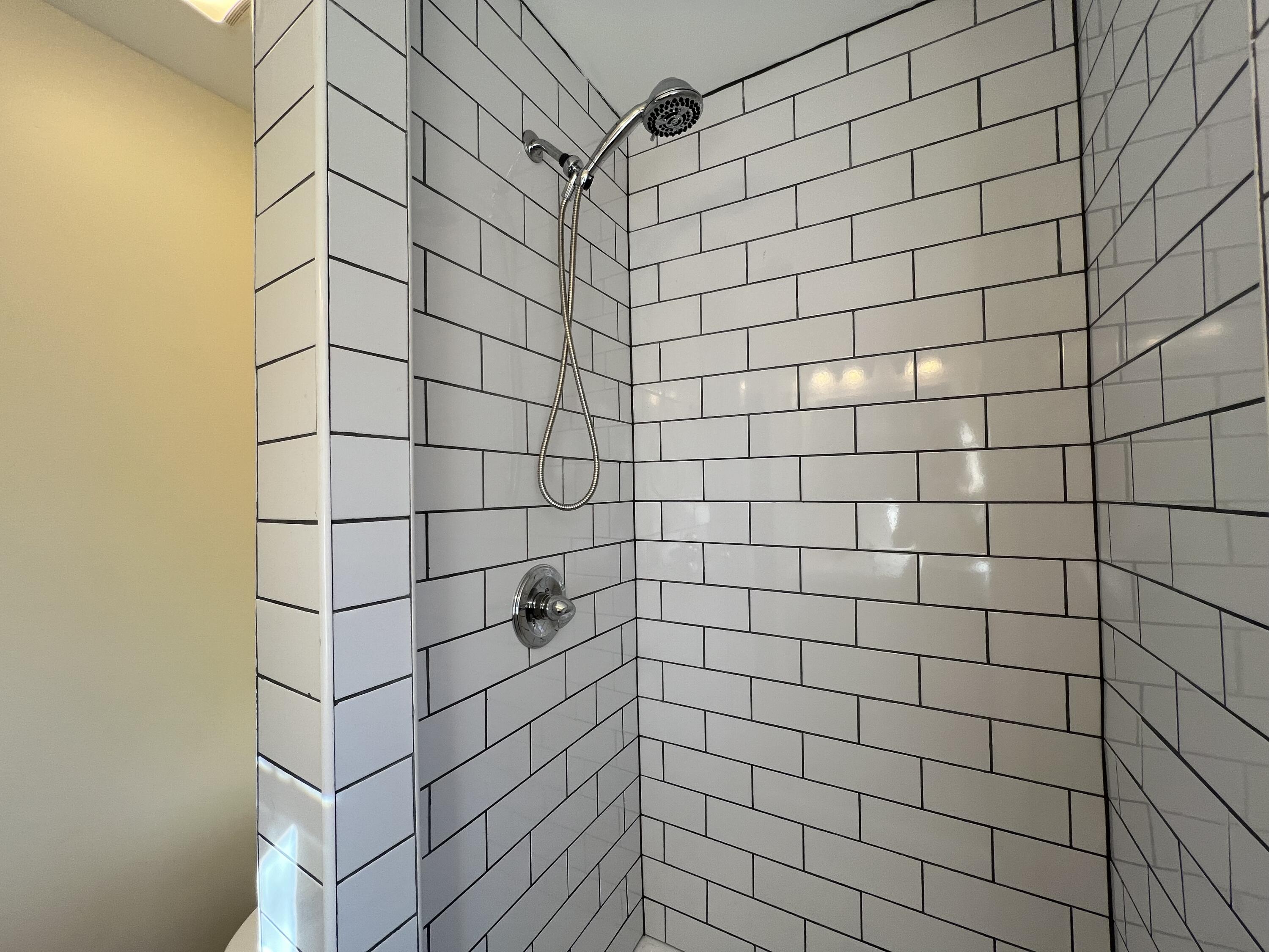 Council Bluffs, Iowa 51501, United States, 3 Bedrooms Bedrooms, ,2 BathroomsBathrooms,Residential,Pending,21851