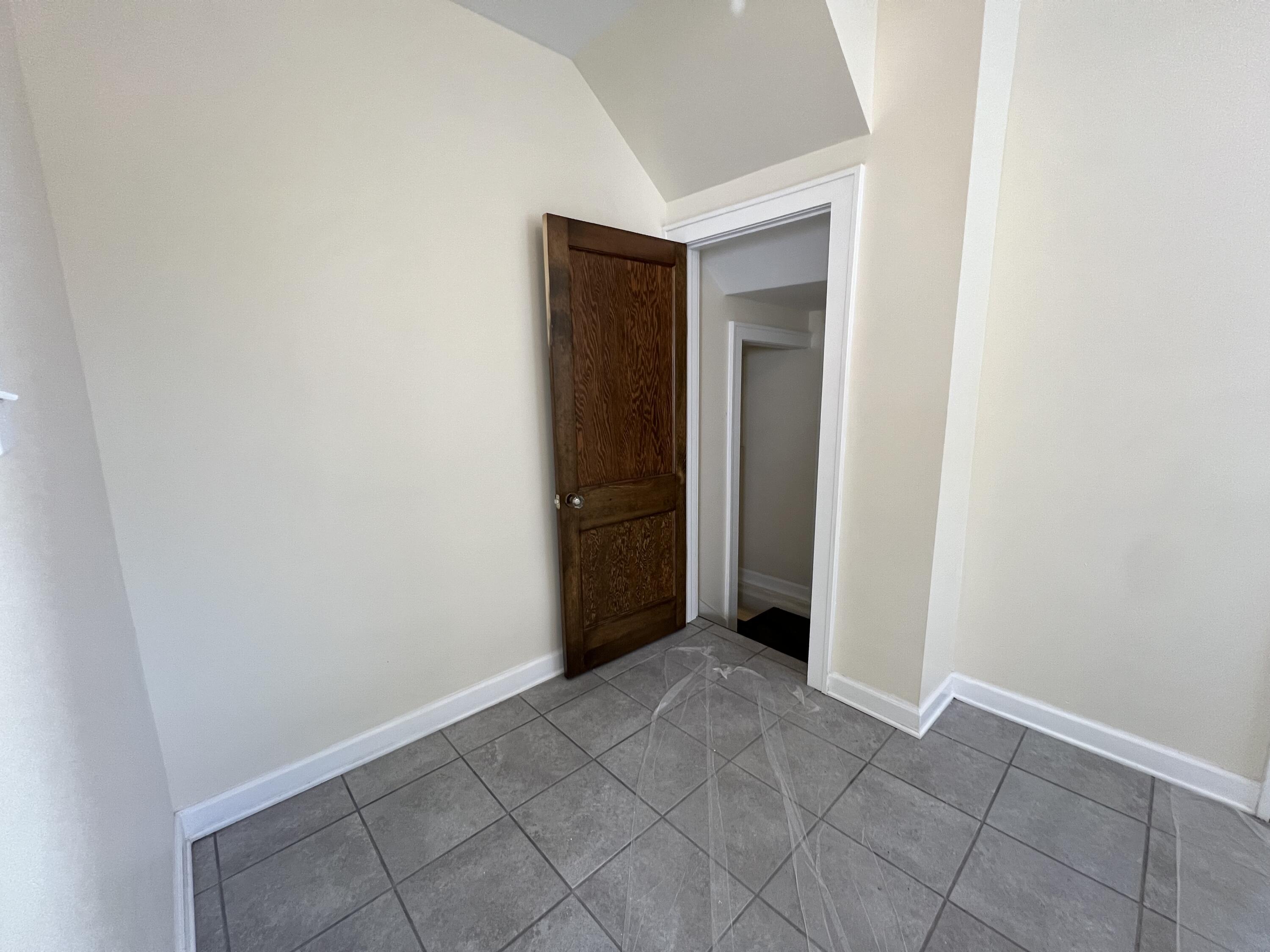 Council Bluffs, Iowa 51501, United States, 3 Bedrooms Bedrooms, ,2 BathroomsBathrooms,Residential,Pending,21851