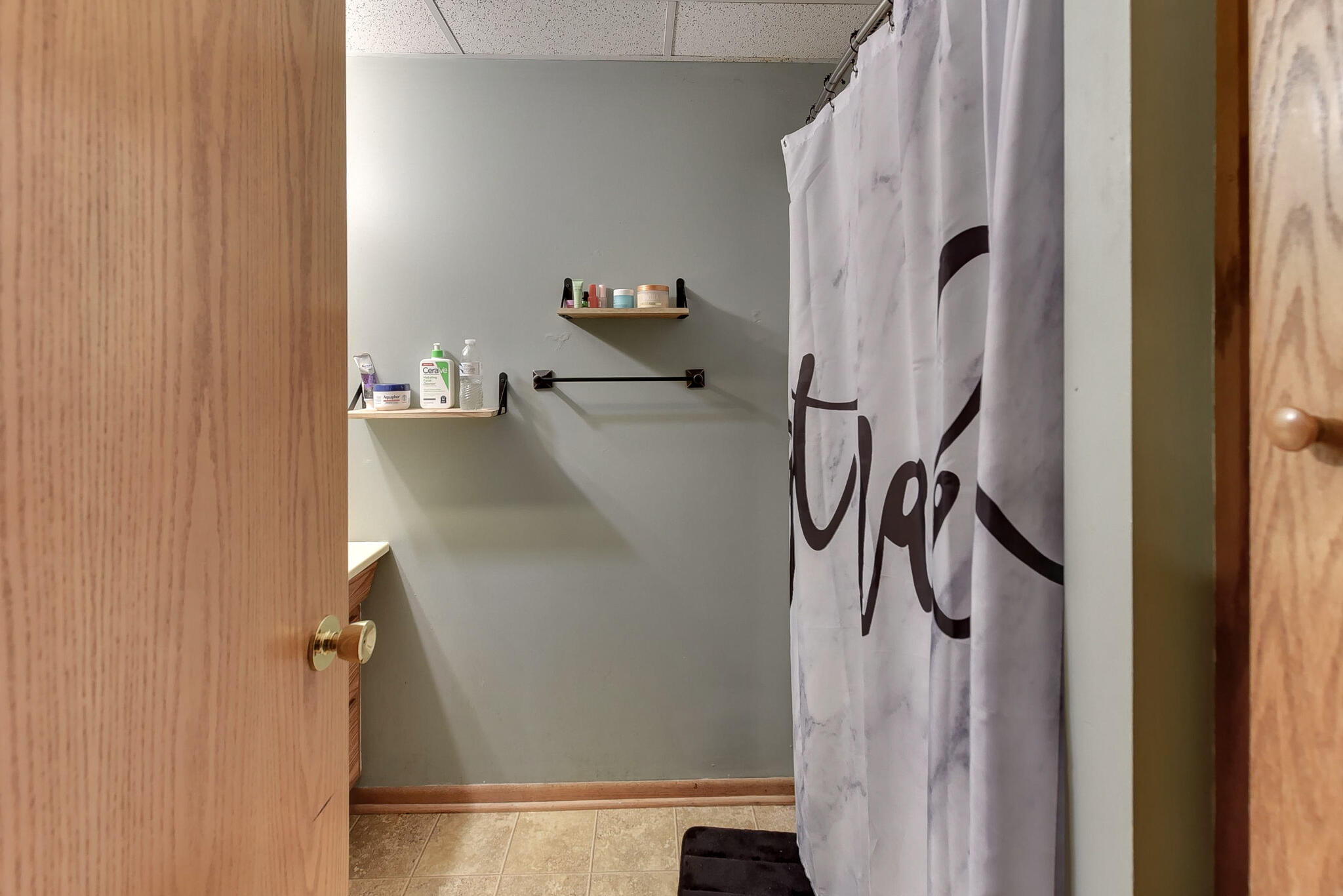 Carson, Iowa 51525, United States, 3 Bedrooms Bedrooms, ,2 BathroomsBathrooms,Residential,Active,129583