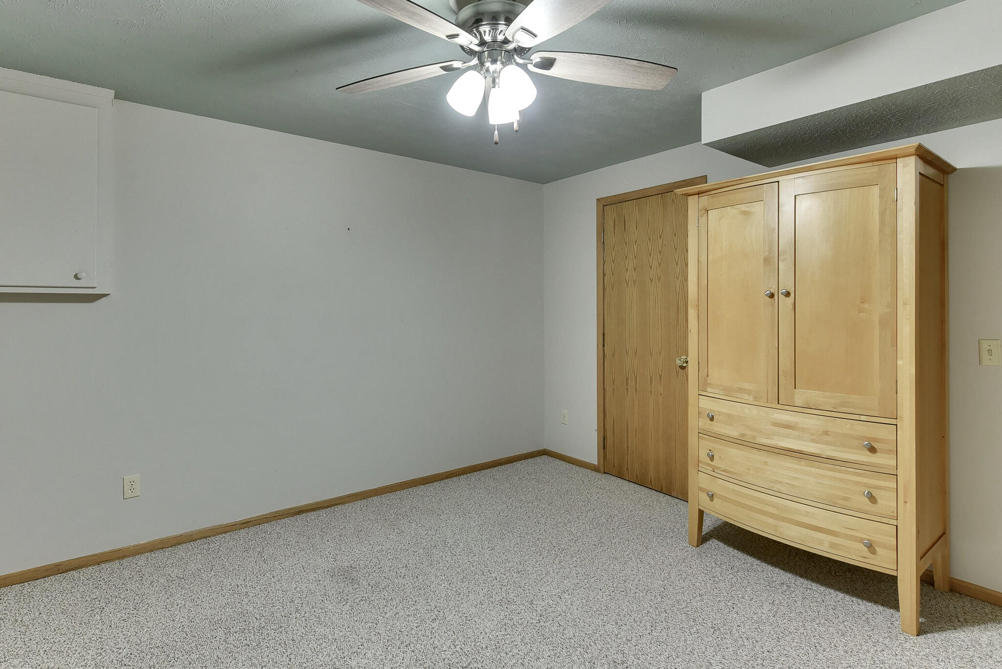 Carson, Iowa 51525, United States, 3 Bedrooms Bedrooms, ,2 BathroomsBathrooms,Residential,Active,129583