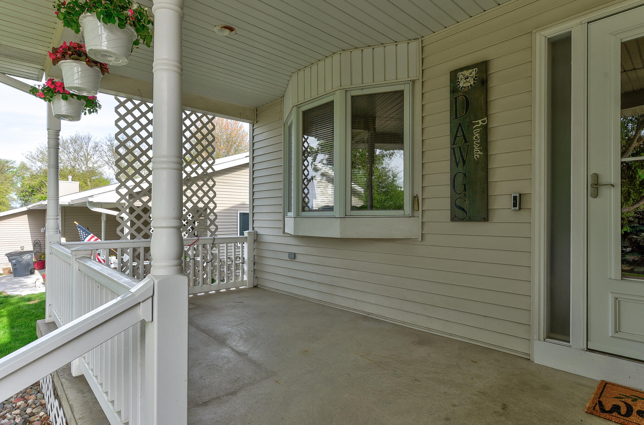 Carson, Iowa 51525, United States, 3 Bedrooms Bedrooms, ,2 BathroomsBathrooms,Residential,Active,129583