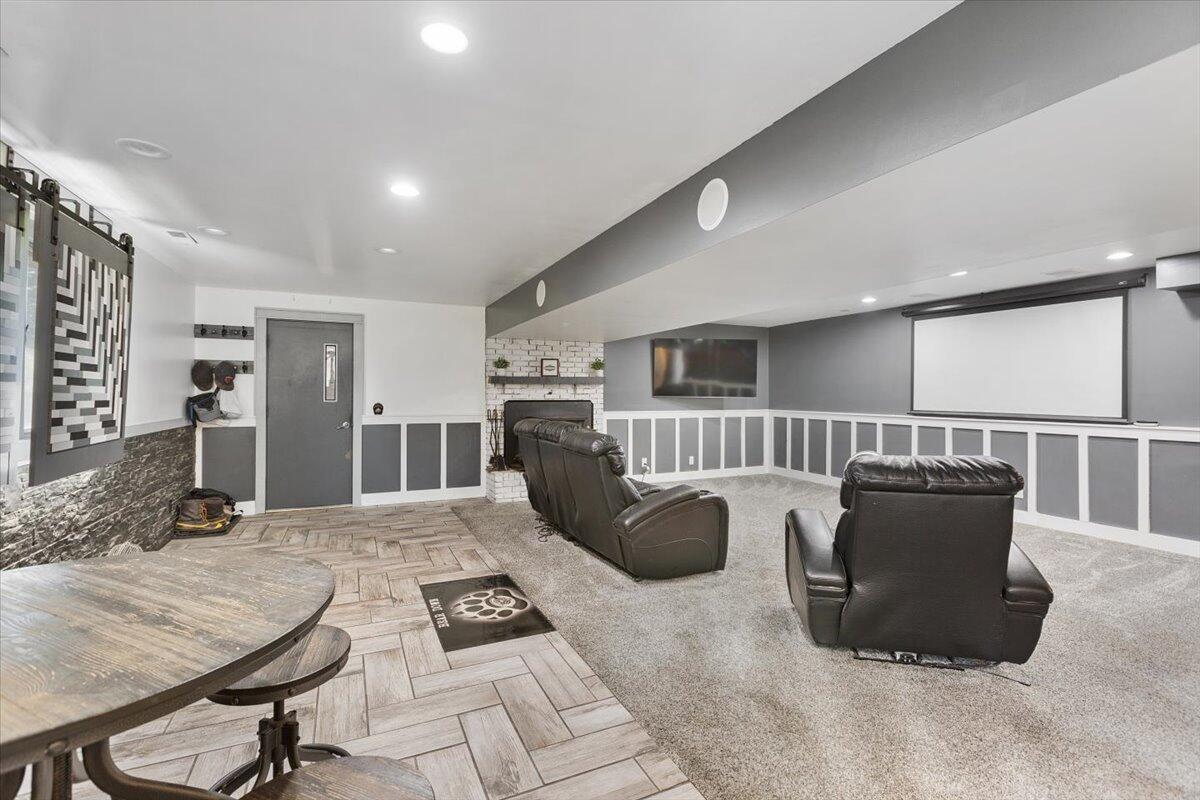 102 Ridgewood Drive, Council Bluffs MLS 241654 Berkshire Hathaway