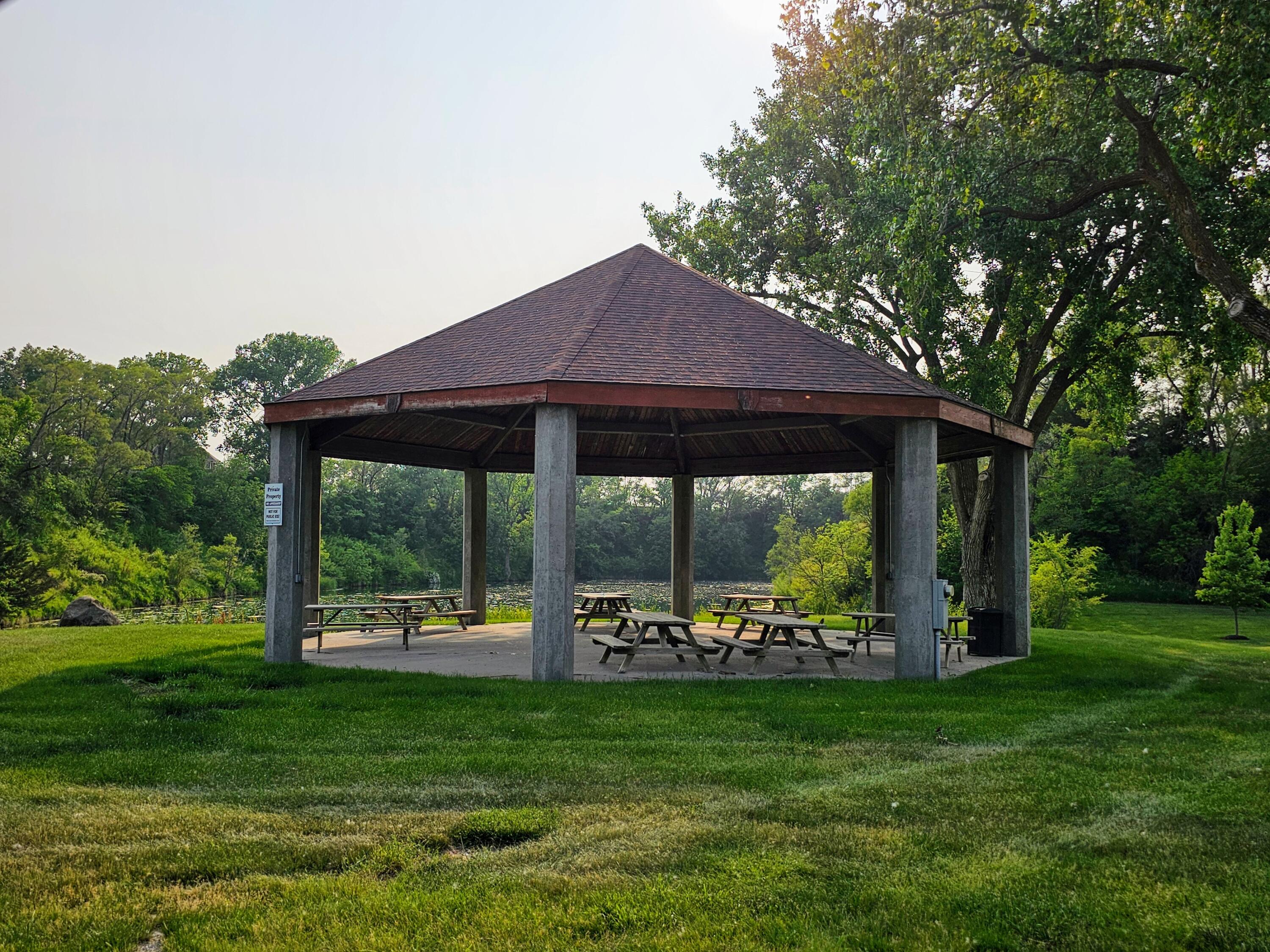 Carson, Iowa 51525, United States, 7 Bedrooms Bedrooms, ,5 BathroomsBathrooms,Residential,Active,147843