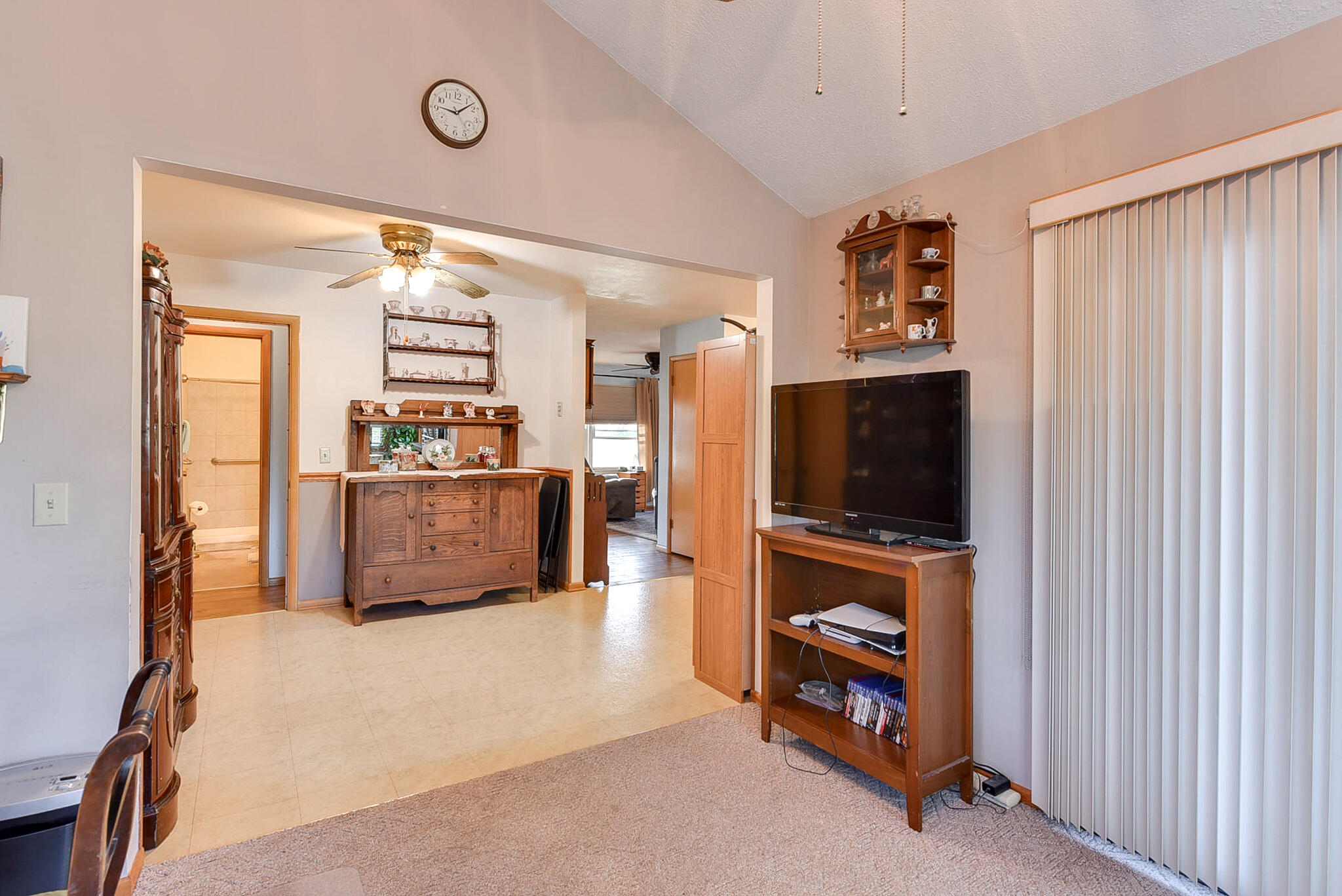 Atlantic, Iowa 50022, United States, 2 Bedrooms Bedrooms, ,2 BathroomsBathrooms,Residential,Pending,40896