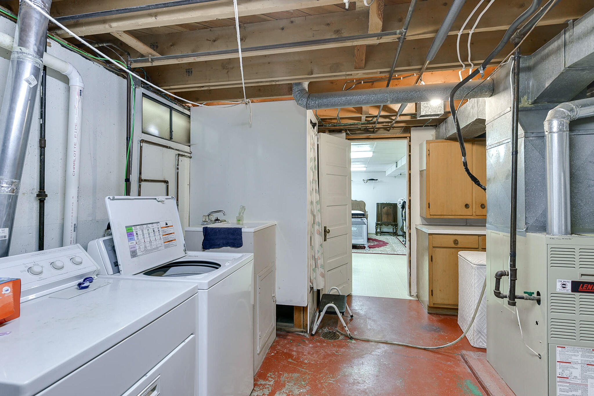 Atlantic, Iowa 50022, United States, 2 Bedrooms Bedrooms, ,2 BathroomsBathrooms,Residential,Pending,40896