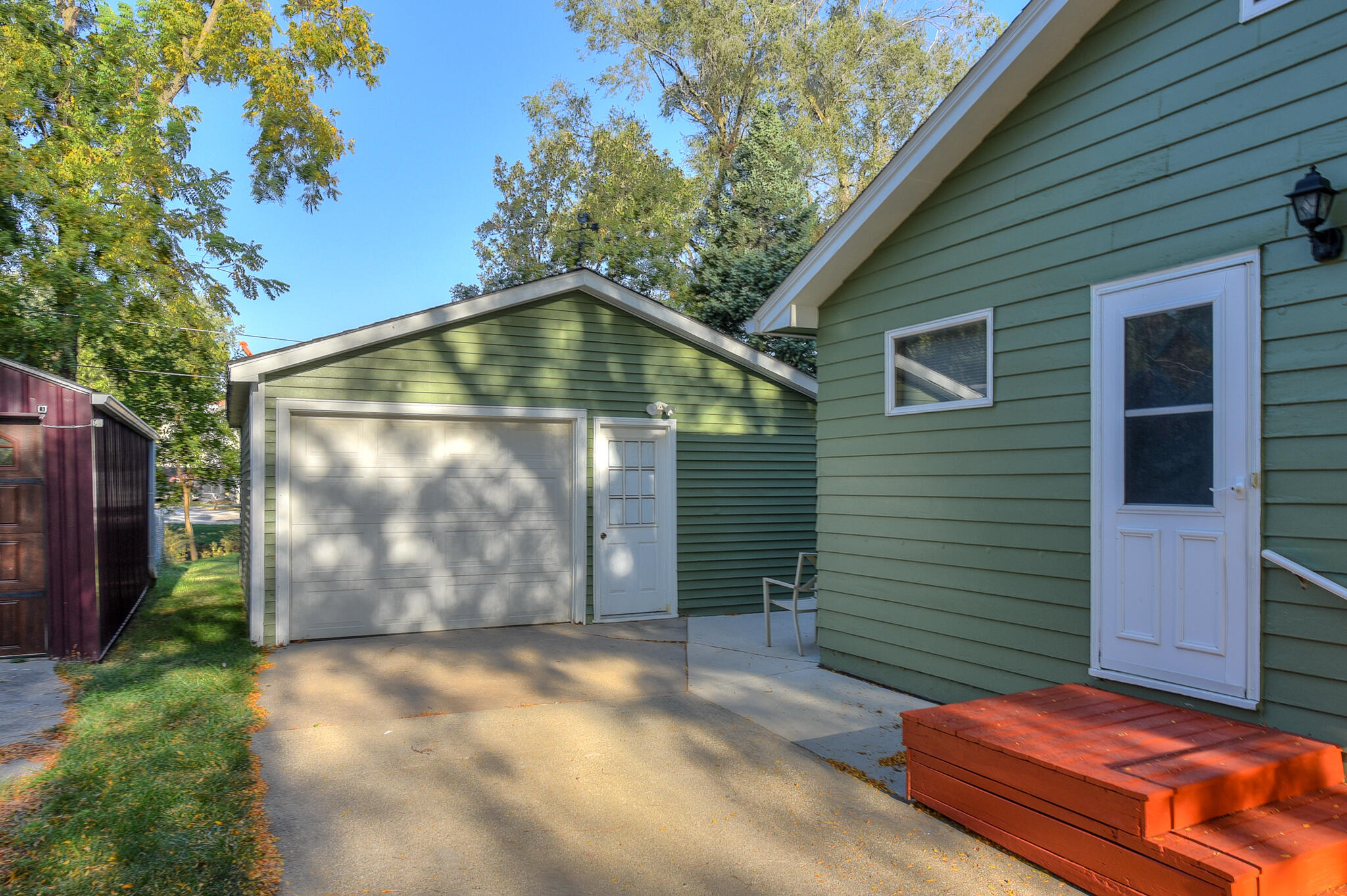 Atlantic, Iowa 50022, United States, 2 Bedrooms Bedrooms, ,2 BathroomsBathrooms,Residential,Pending,40896