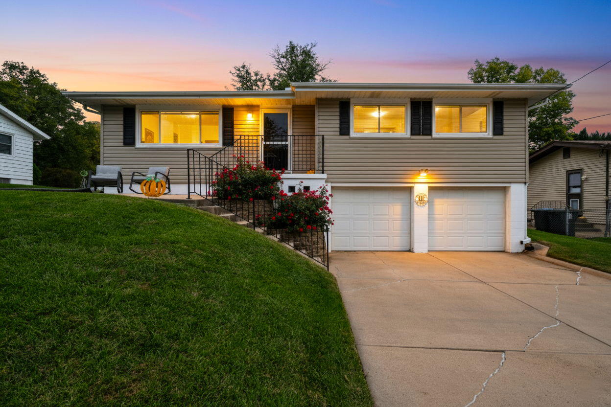 Council Bluffs, Iowa 51503, United States, 3 Bedrooms Bedrooms, ,2 BathroomsBathrooms,Residential,Active,228914