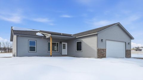Photo of 210 HARVEST HILLS Drive, WOODBINE, IA 51579 (MLS # 26-305)