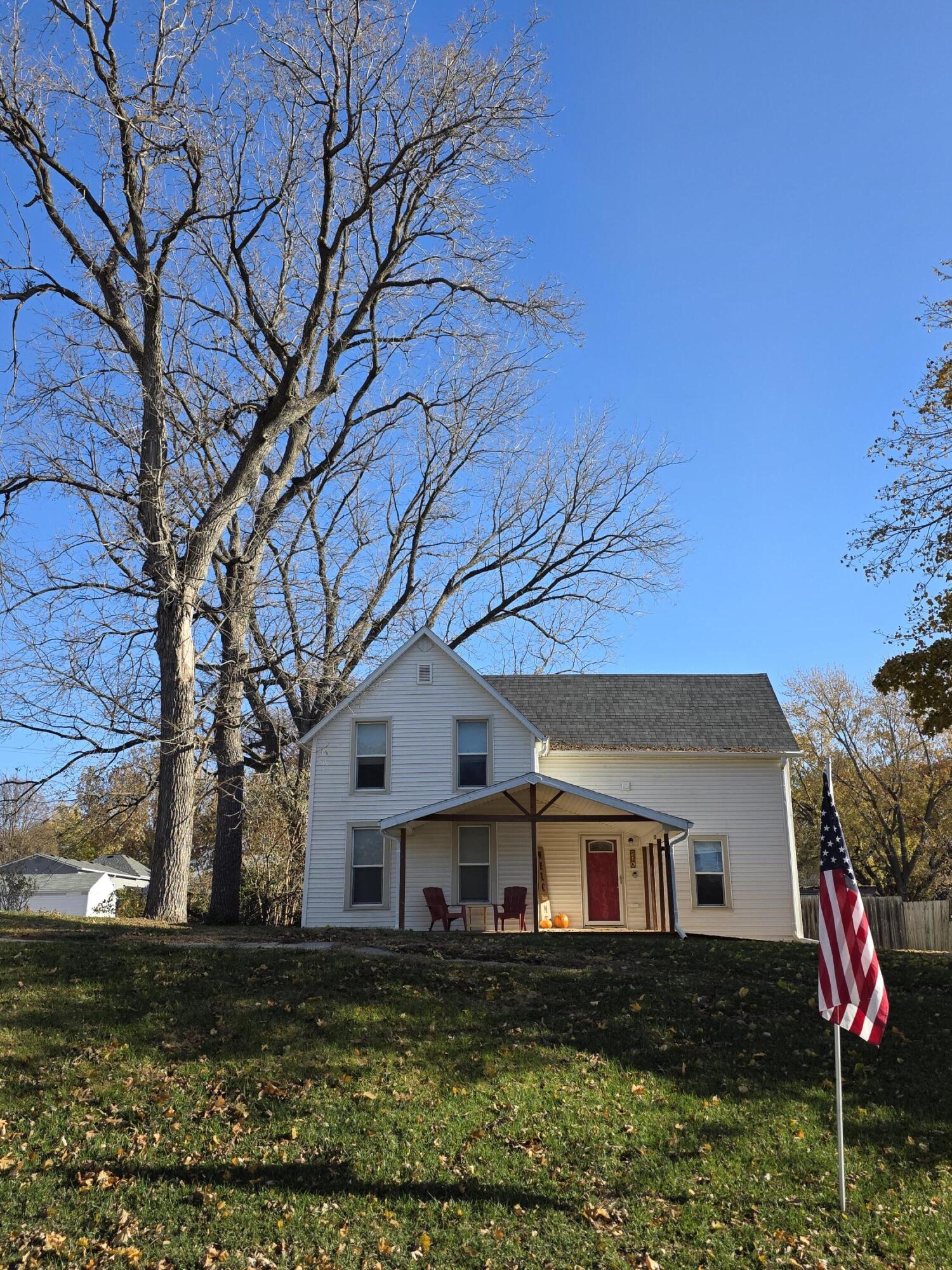 Neola, Iowa 51559, United States, 3 Bedrooms Bedrooms, ,2 BathroomsBathrooms,Residential,Pending,246404