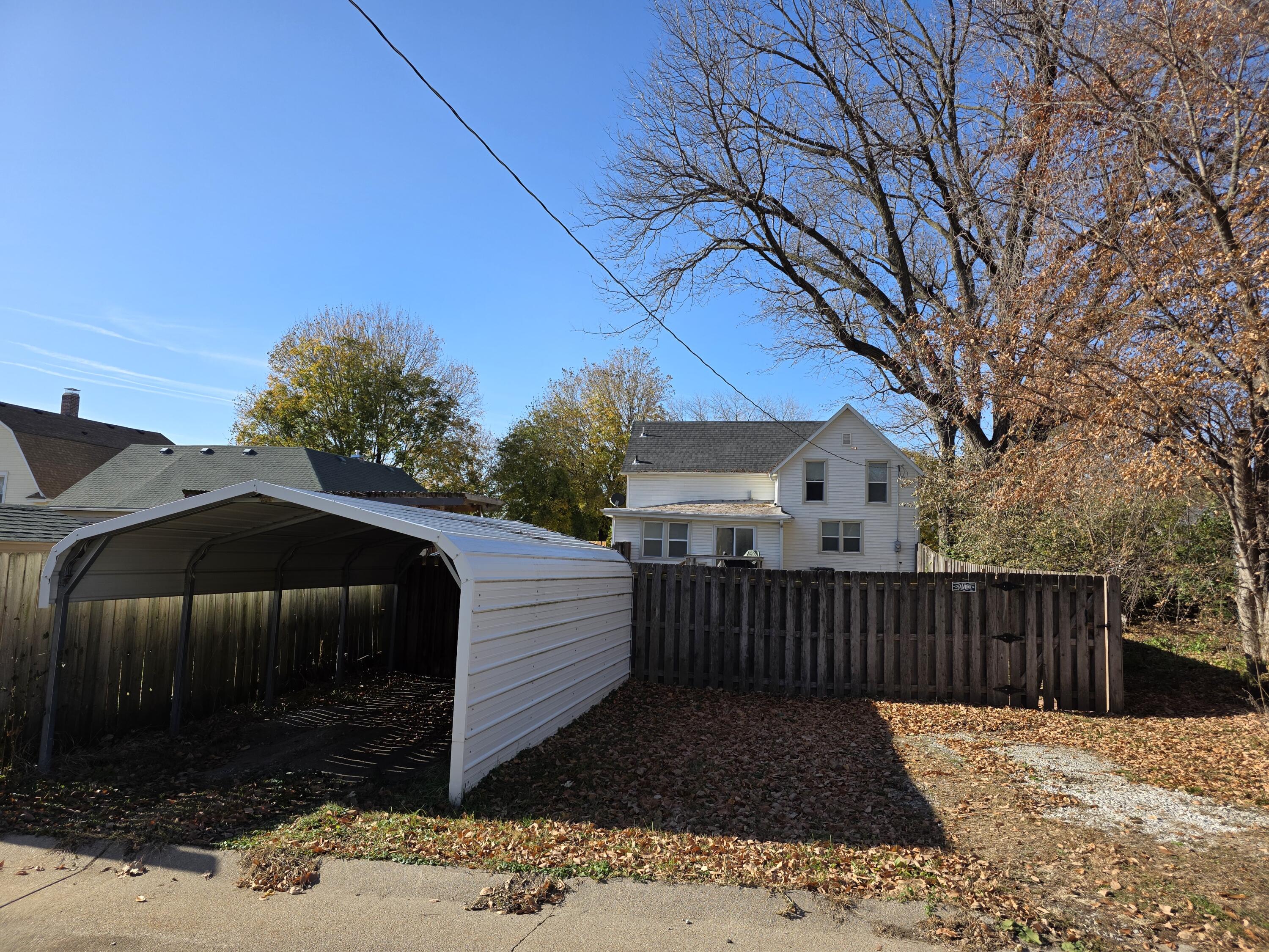 Neola, Iowa 51559, United States, 3 Bedrooms Bedrooms, ,2 BathroomsBathrooms,Residential,Pending,246404