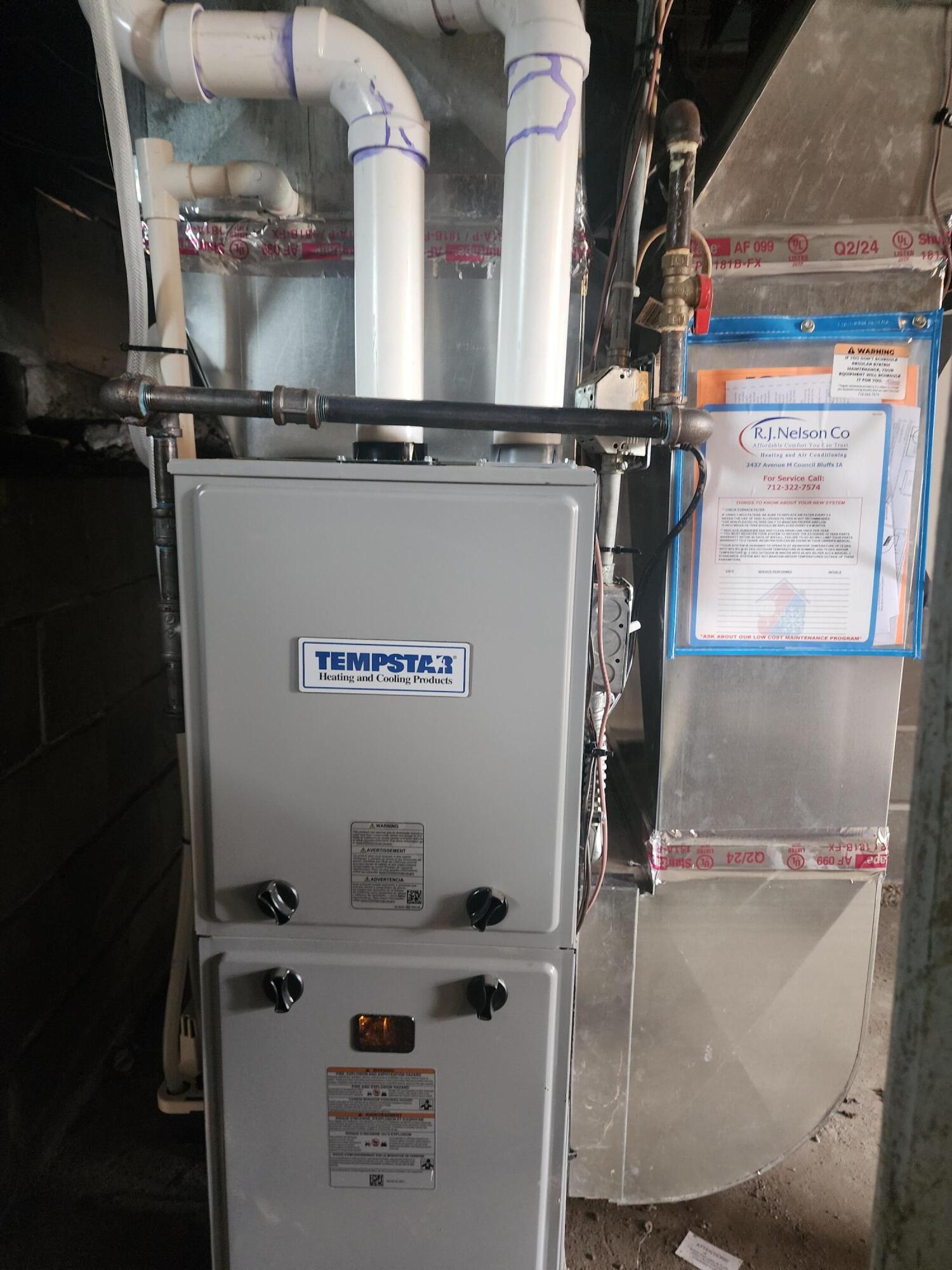 Council Bluffs, Iowa 51501, United States, 2 Bedrooms Bedrooms, ,1 BathroomBathrooms,Residential,Active,177931