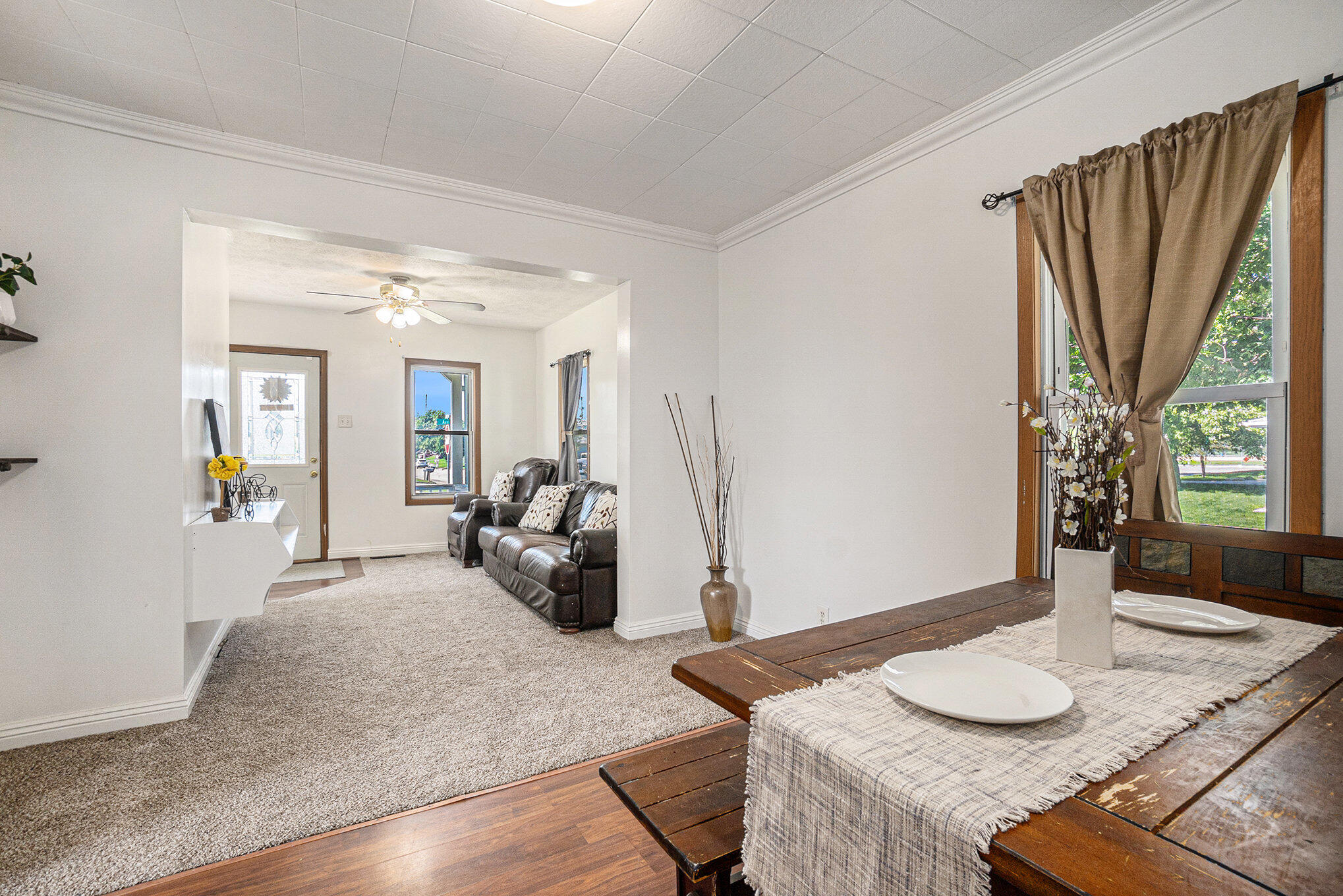 Council Bluffs, Iowa 51501, United States, 2 Bedrooms Bedrooms, ,1 BathroomBathrooms,Residential,Active,177931