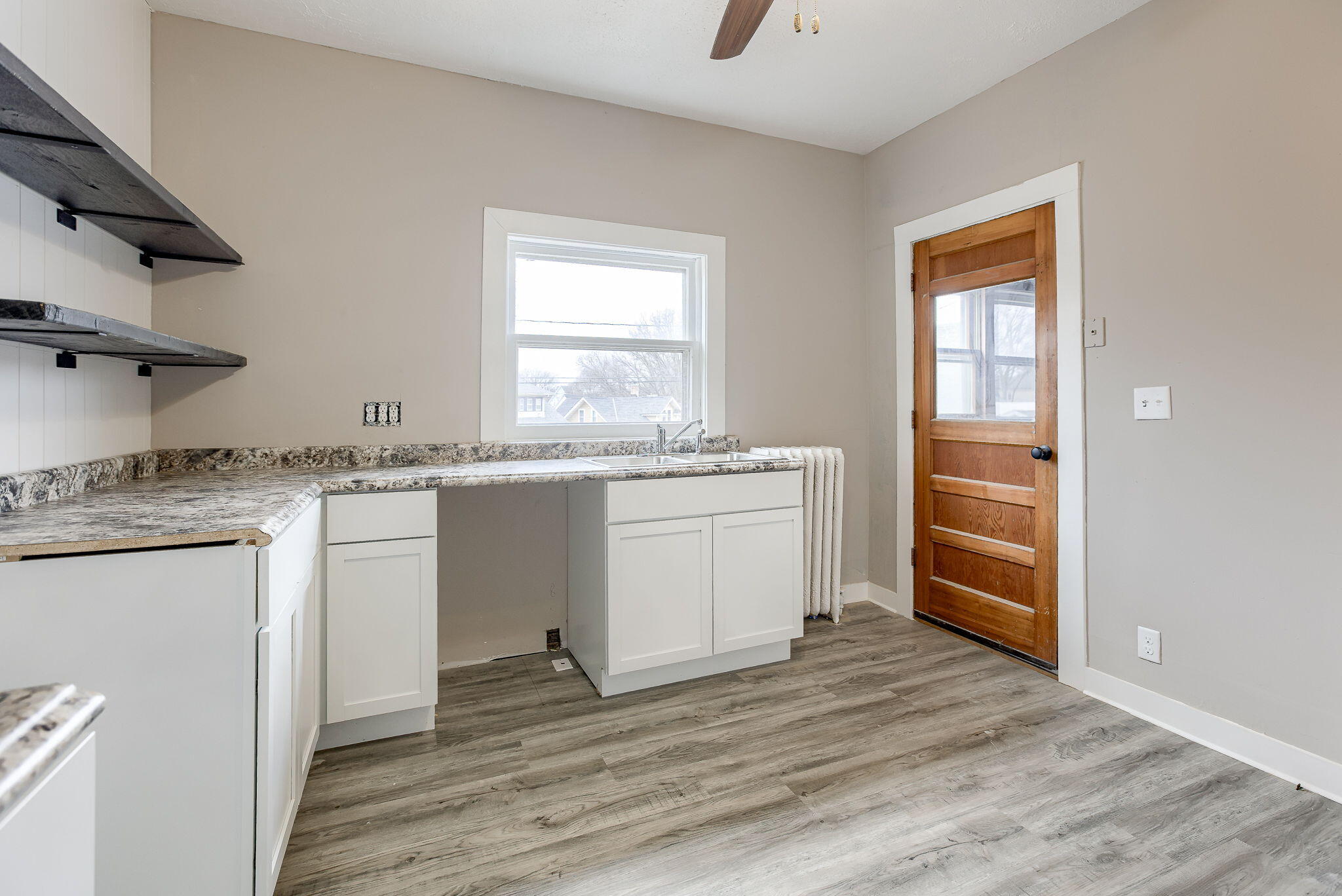 Shenandoah, Iowa 51601, United States, 3 Bedrooms Bedrooms, ,2 BathroomsBathrooms,Residential,Pending,77993