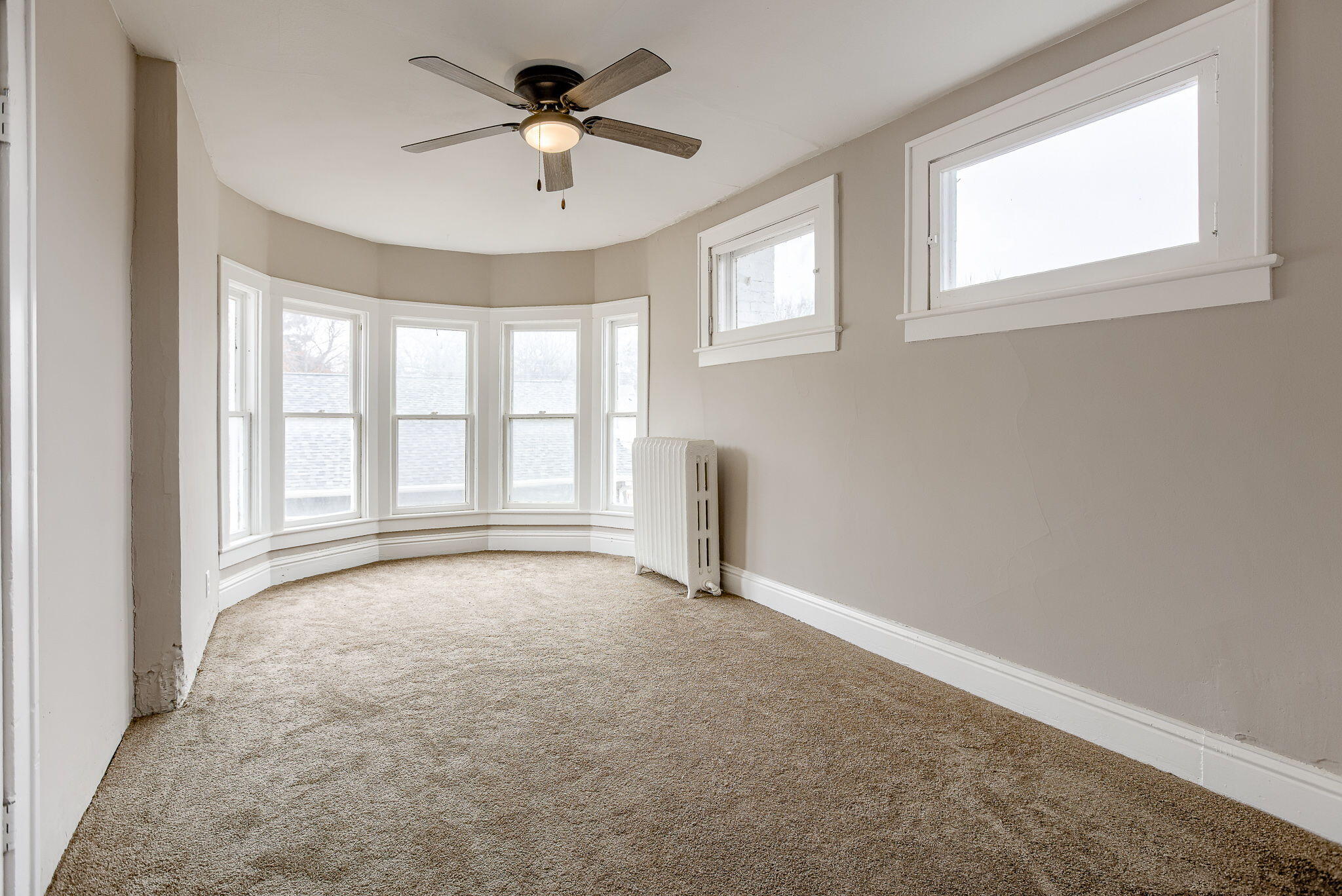 Shenandoah, Iowa 51601, United States, 3 Bedrooms Bedrooms, ,2 BathroomsBathrooms,Residential,Pending,77993