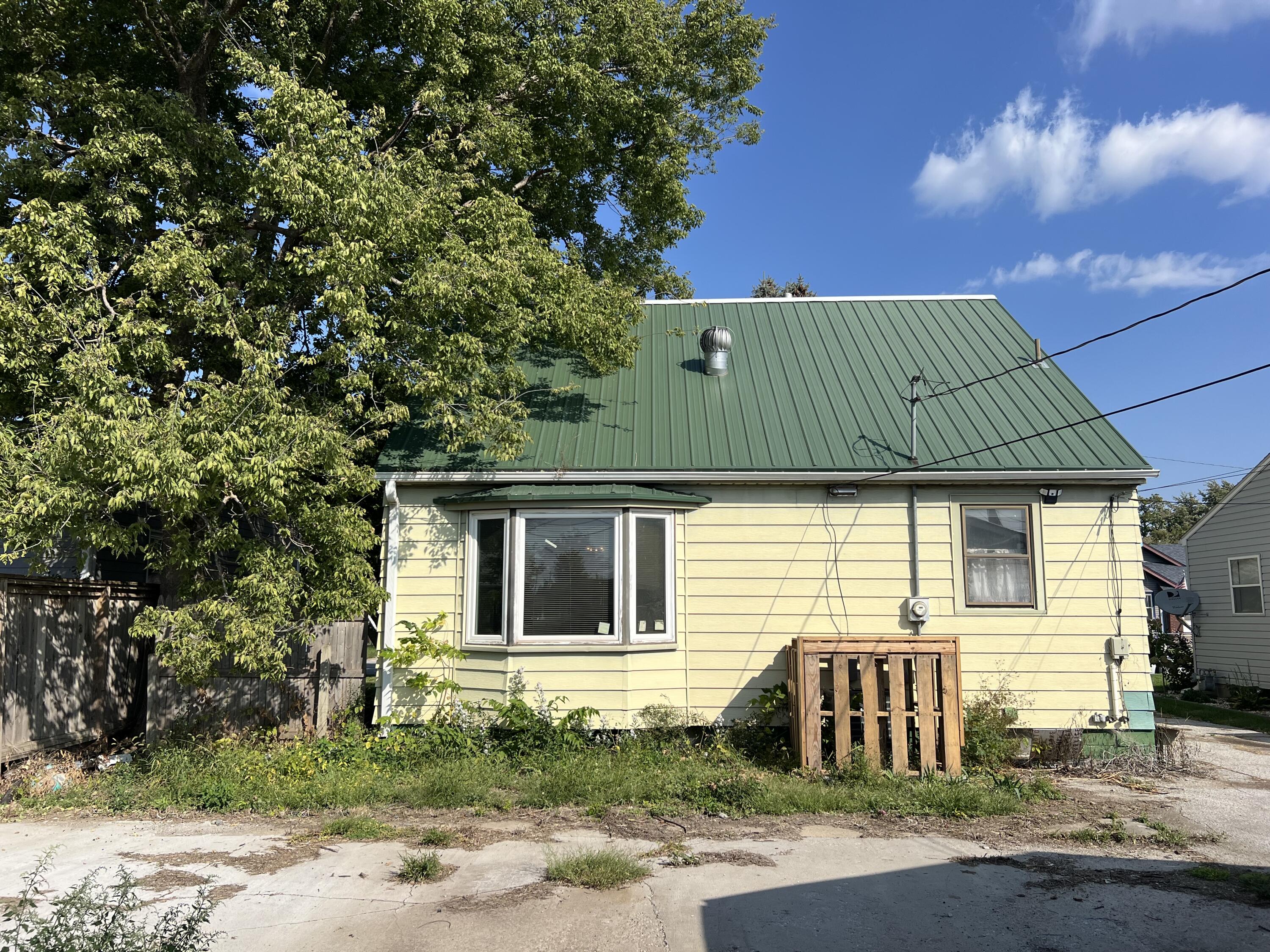 Council Bluffs, Iowa 51501, United States, 2 Bedrooms Bedrooms, ,2 BathroomsBathrooms,Residential,Active,221553