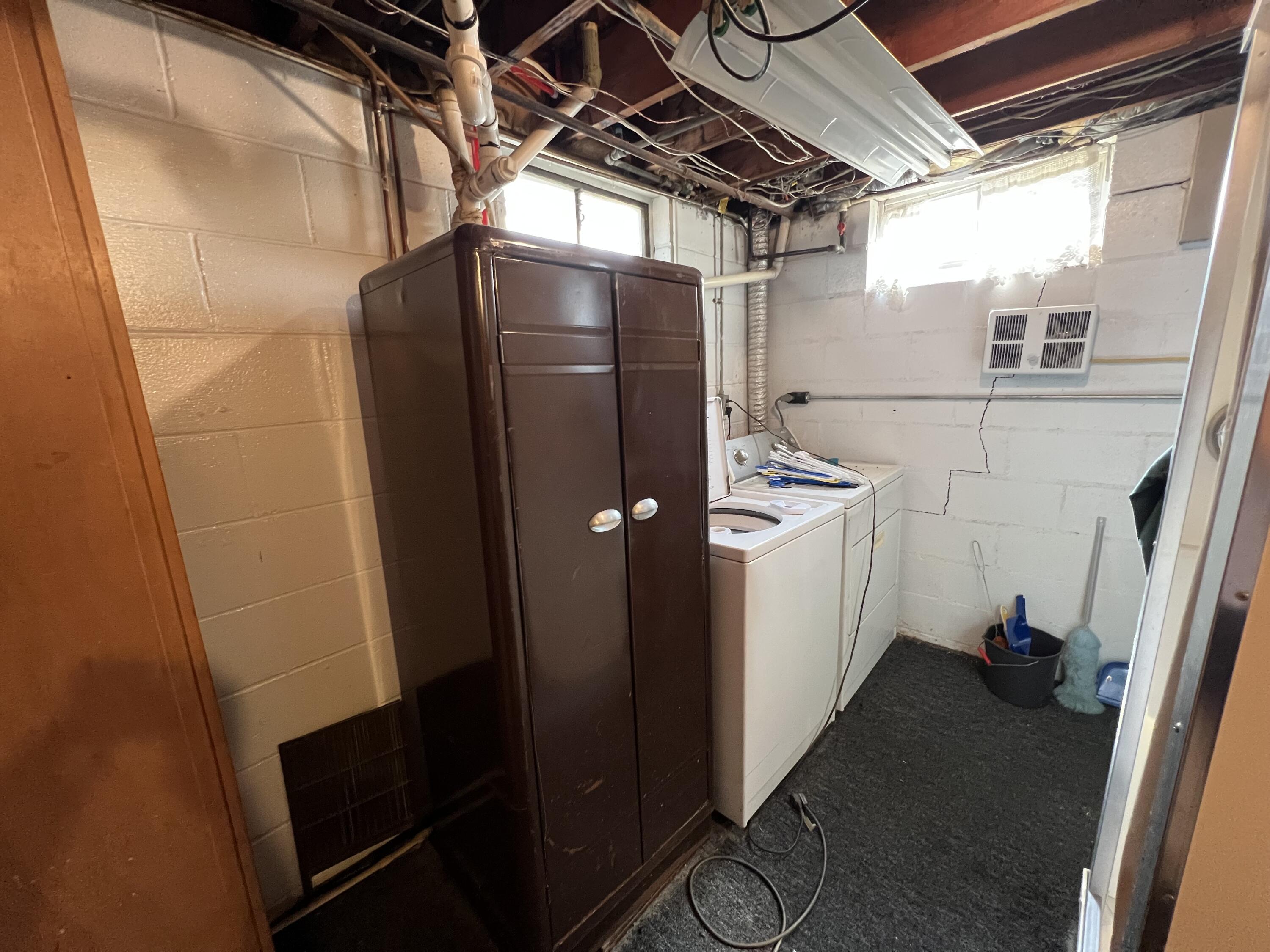 Council Bluffs, Iowa 51501, United States, 2 Bedrooms Bedrooms, ,2 BathroomsBathrooms,Residential,Active,221553