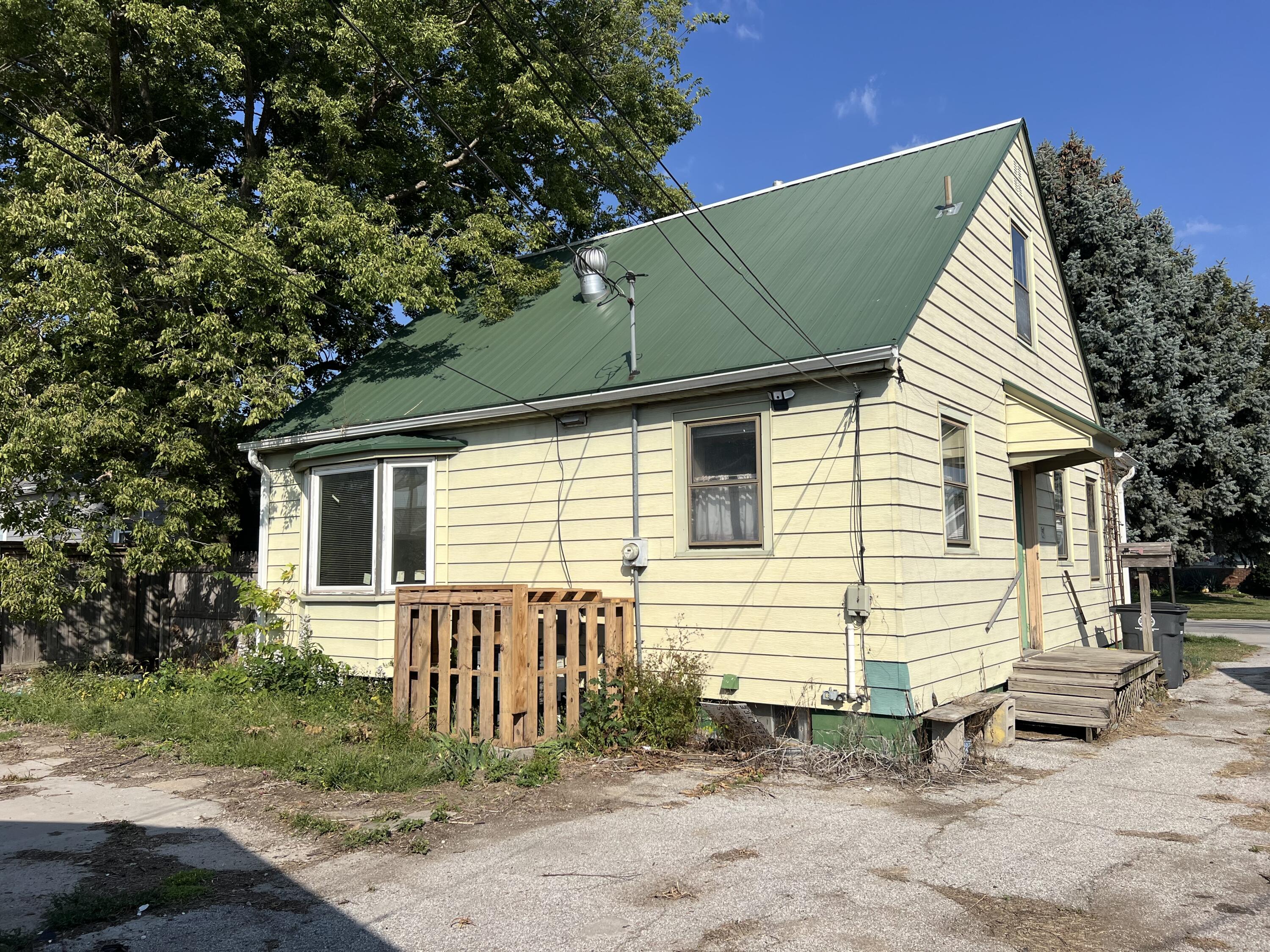 Council Bluffs, Iowa 51501, United States, 2 Bedrooms Bedrooms, ,2 BathroomsBathrooms,Residential,Active,221553