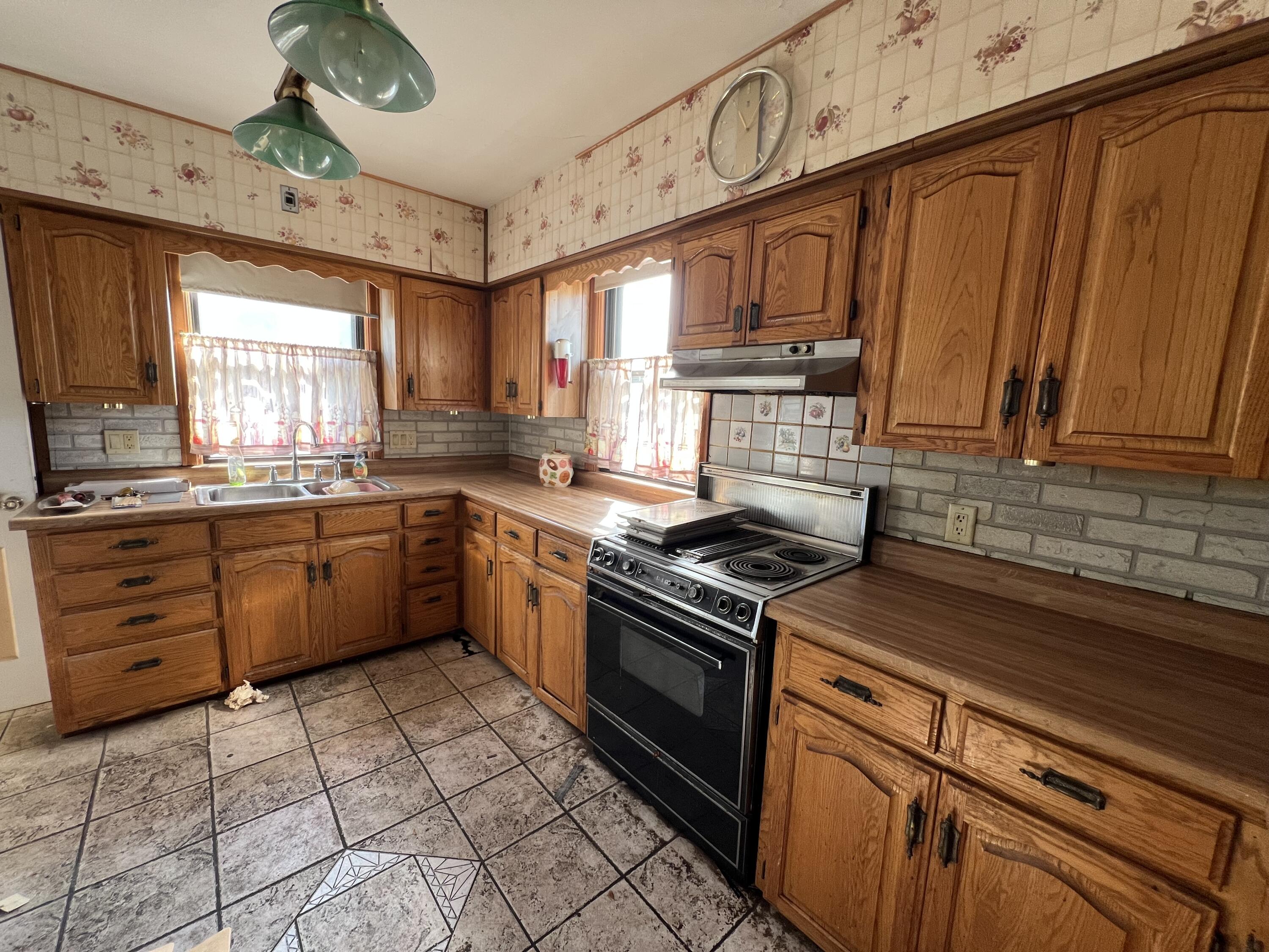 Council Bluffs, Iowa 51501, United States, 2 Bedrooms Bedrooms, ,2 BathroomsBathrooms,Residential,Active,221553