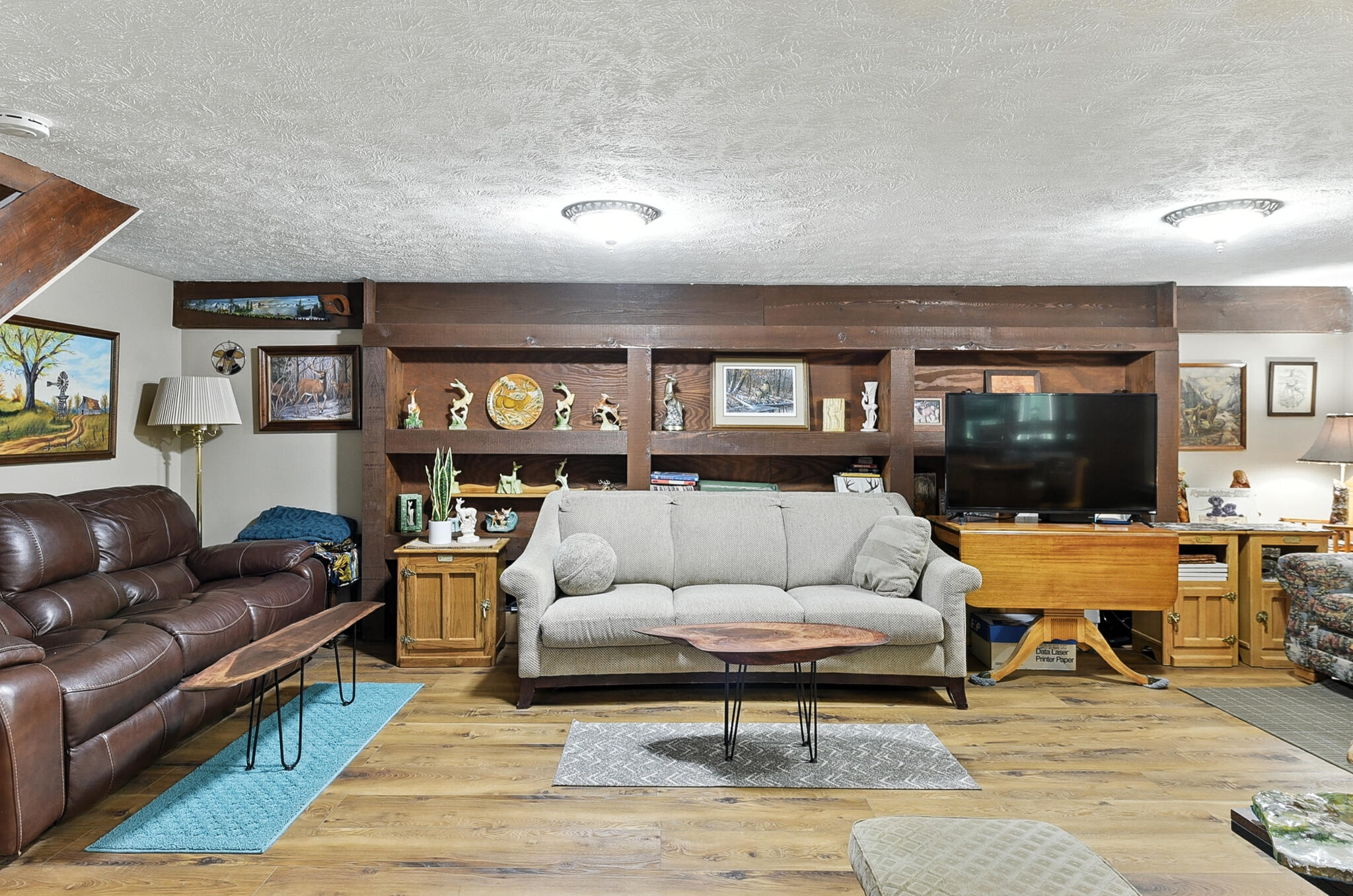 Council Bluffs, Iowa 51503, United States, 3 Bedrooms Bedrooms, ,3 BathroomsBathrooms,Residential,Pending,203248