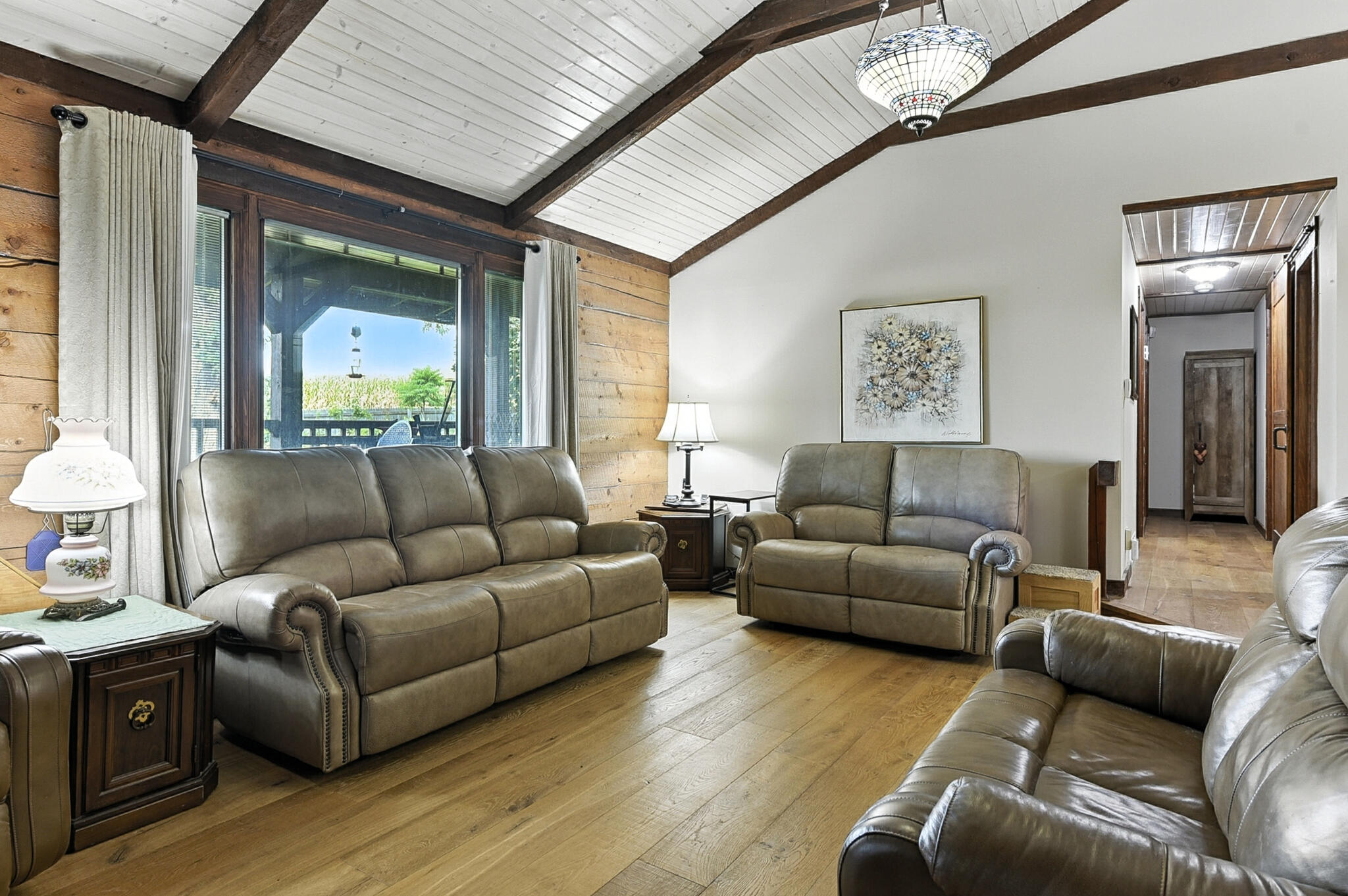 Council Bluffs, Iowa 51503, United States, 3 Bedrooms Bedrooms, ,3 BathroomsBathrooms,Residential,Pending,203248