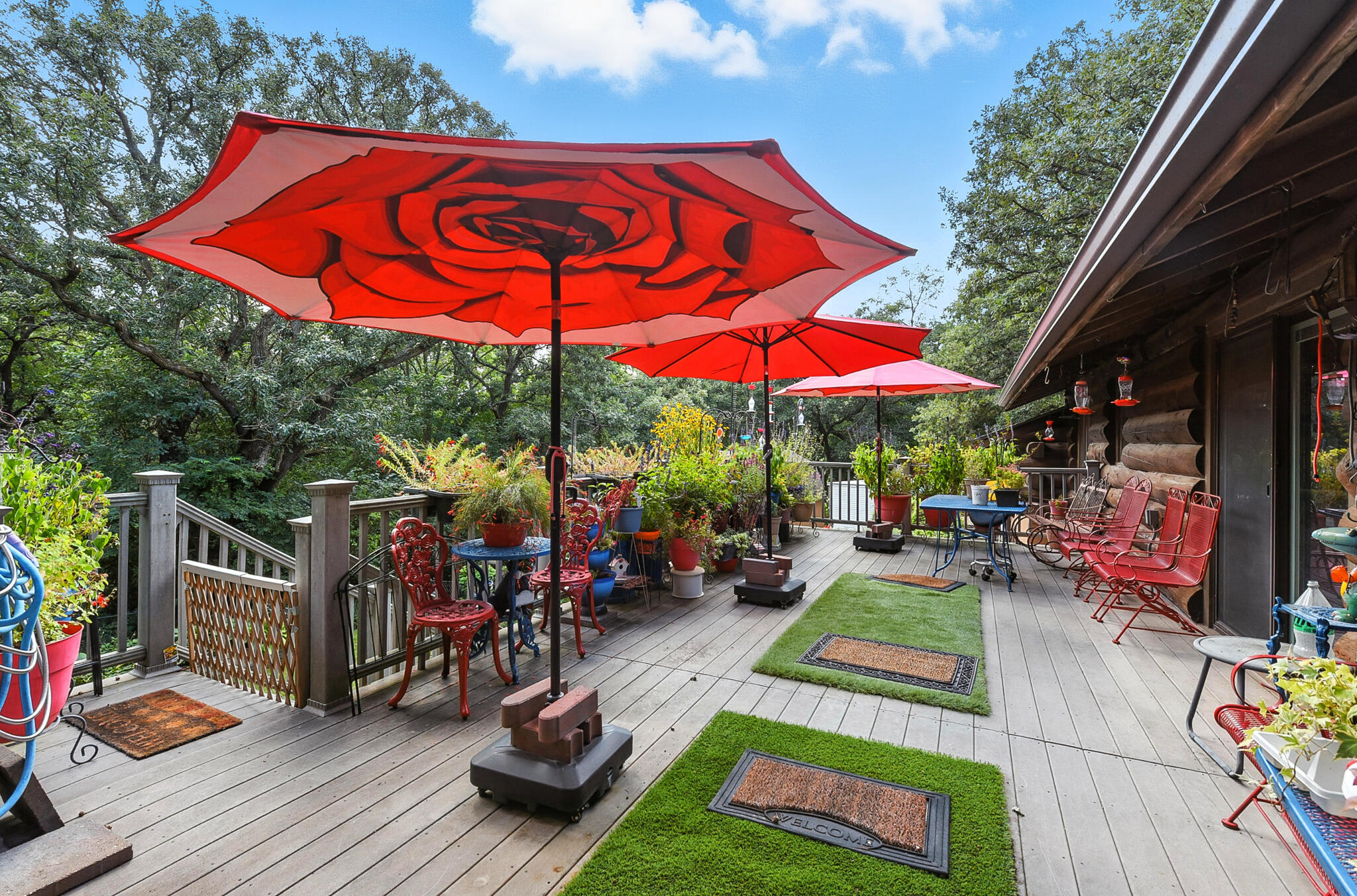 Council Bluffs, Iowa 51503, United States, 3 Bedrooms Bedrooms, ,3 BathroomsBathrooms,Residential,Pending,203248