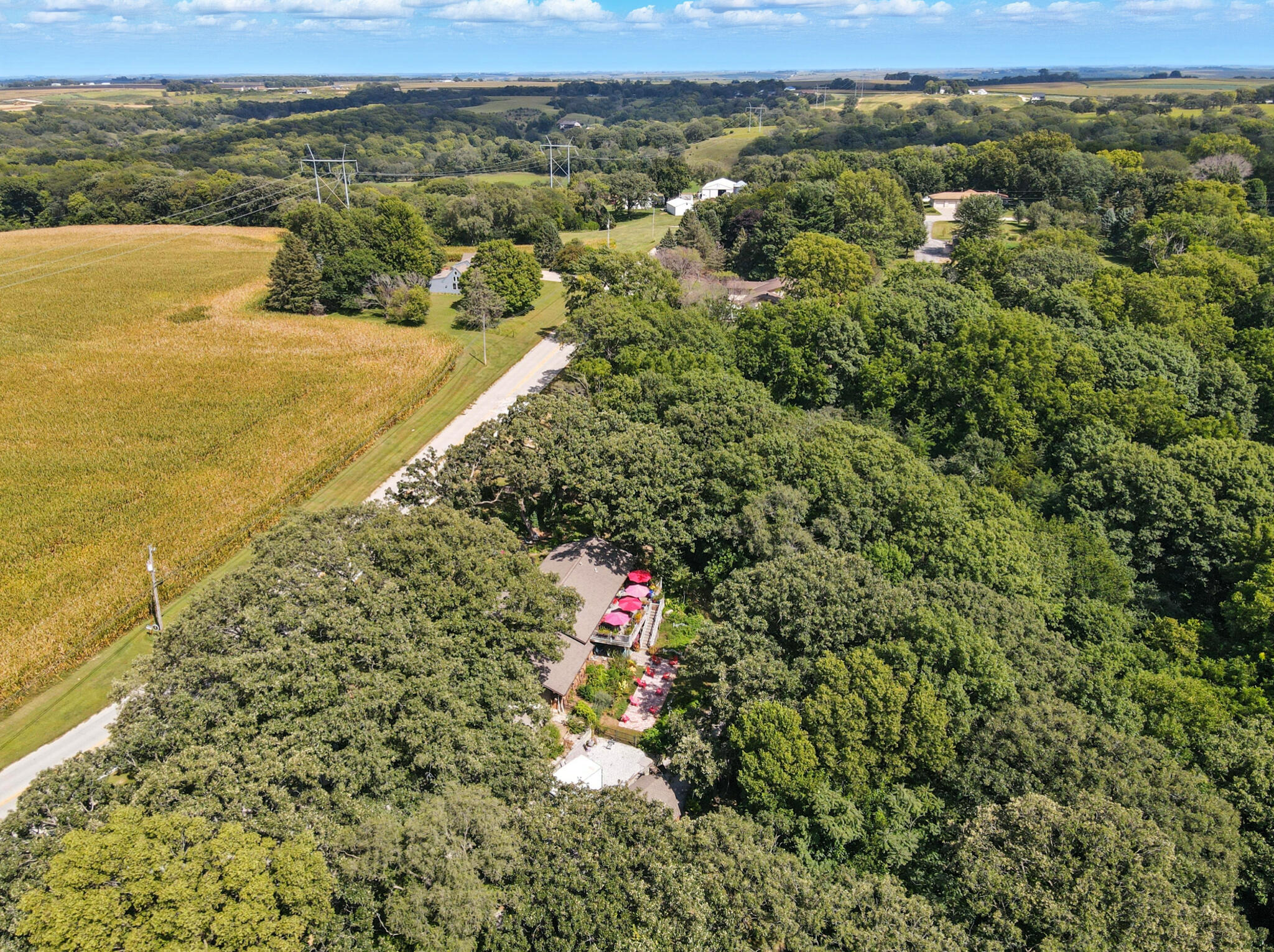 Council Bluffs, Iowa 51503, United States, 3 Bedrooms Bedrooms, ,3 BathroomsBathrooms,Residential,Pending,203248