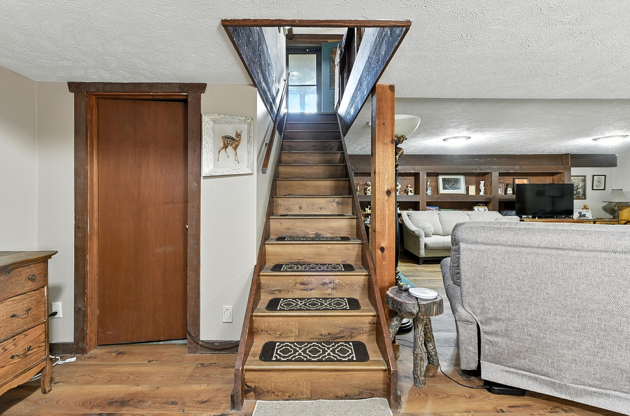 Council Bluffs, Iowa 51503, United States, 3 Bedrooms Bedrooms, ,3 BathroomsBathrooms,Residential,Pending,203248